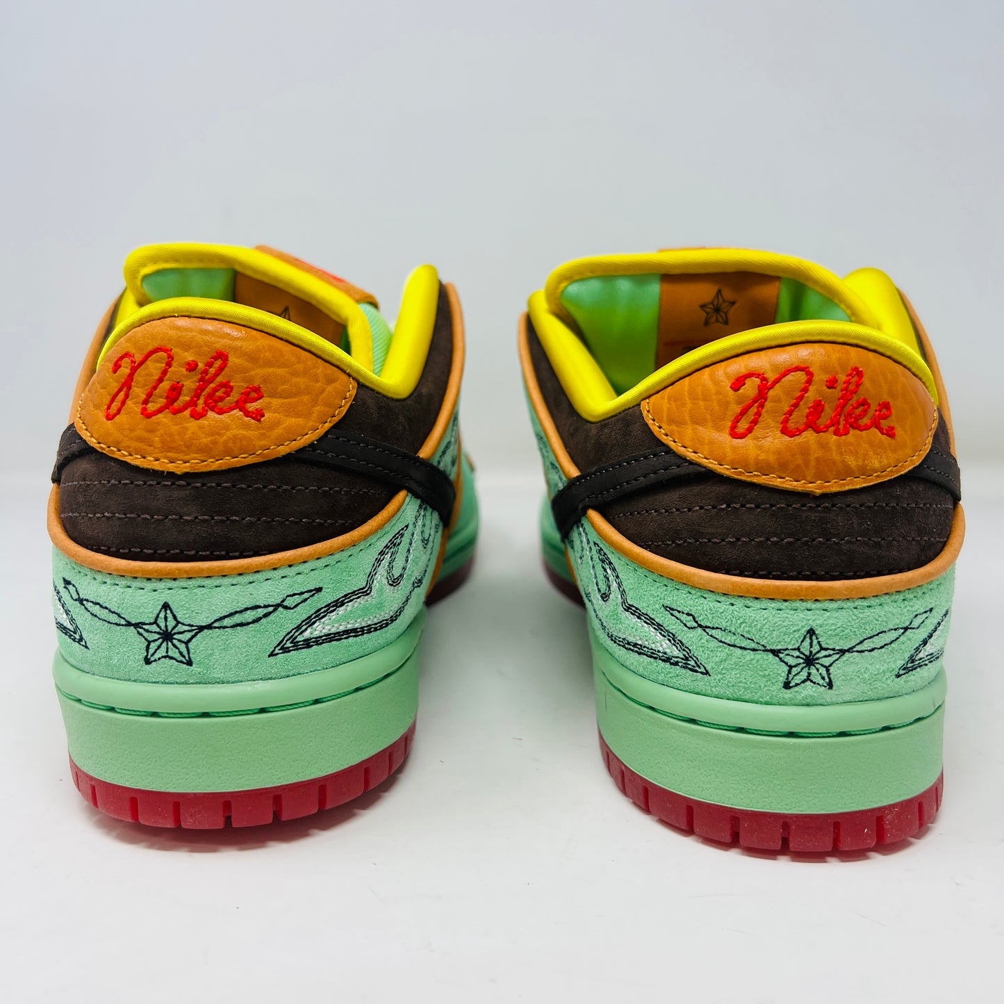 Nike SB Dunk Low Rodeo Tourmaline