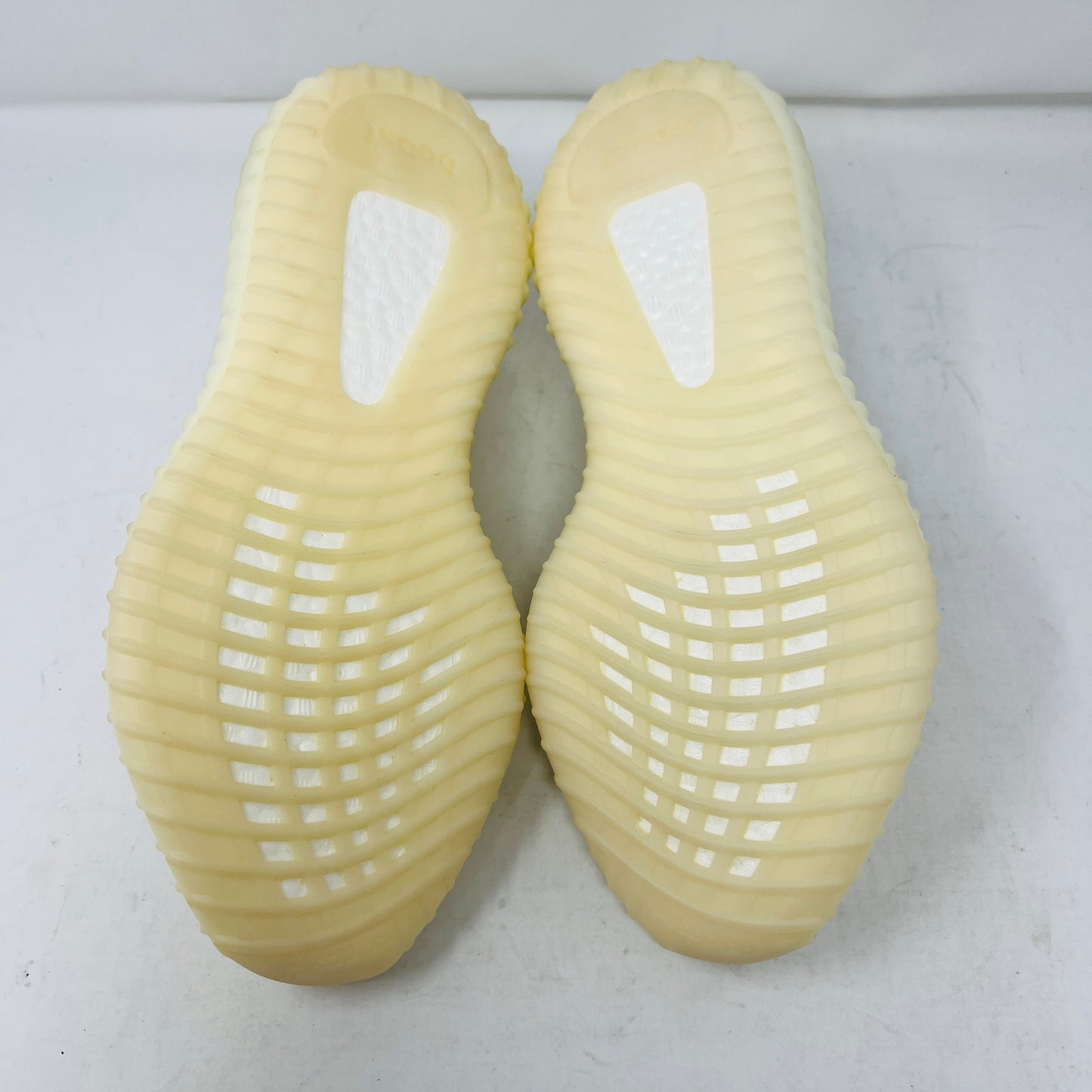 adidas Yeezy Boost 350 V2 Bone