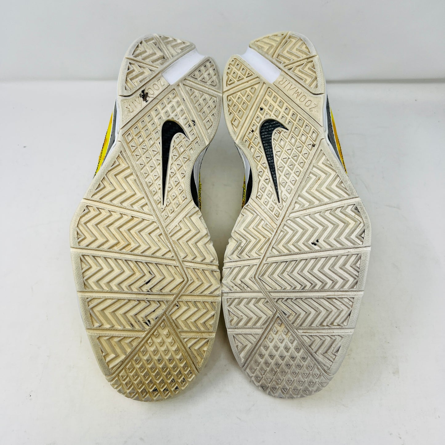 Nike Kobe 1 Protro Undefeated Yellow Camo (La Brea)