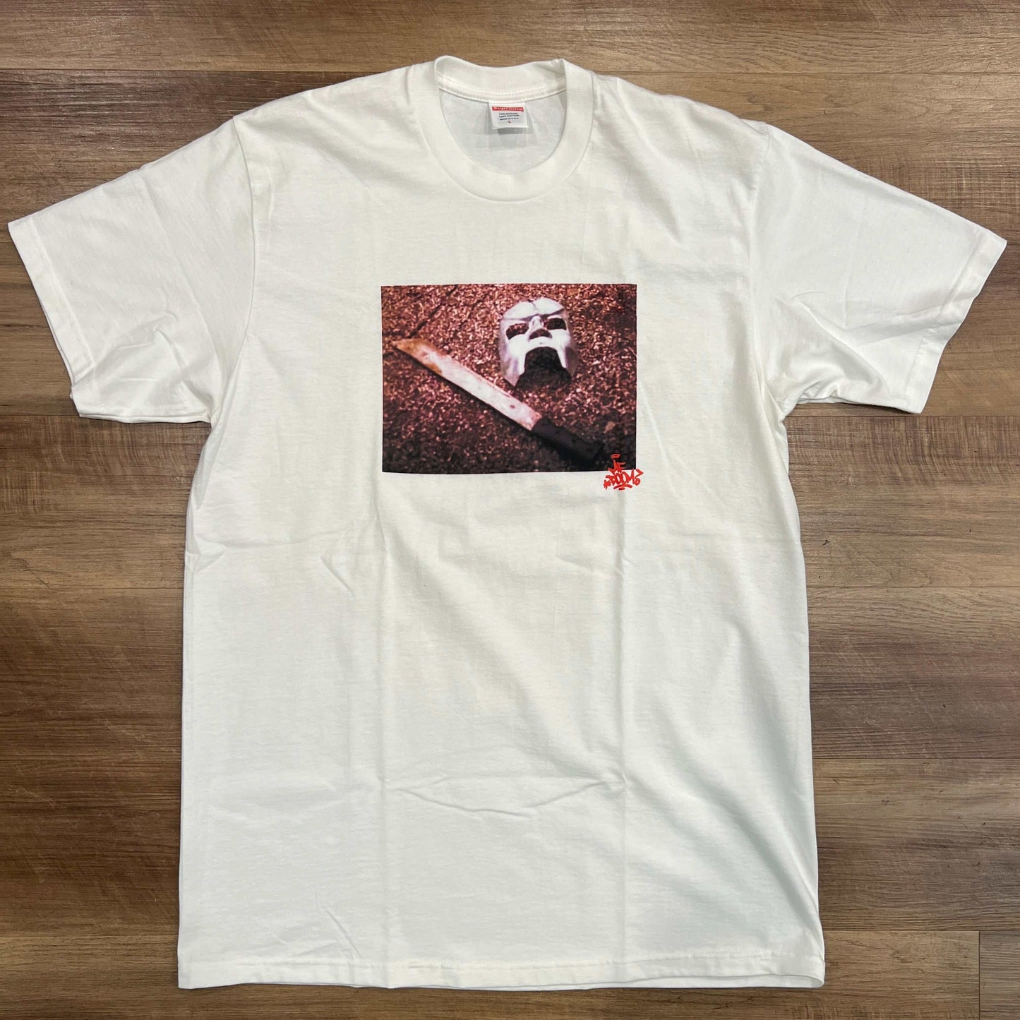 White Supreme MF DOOM tee, graphic on front, size L, brand new condition.