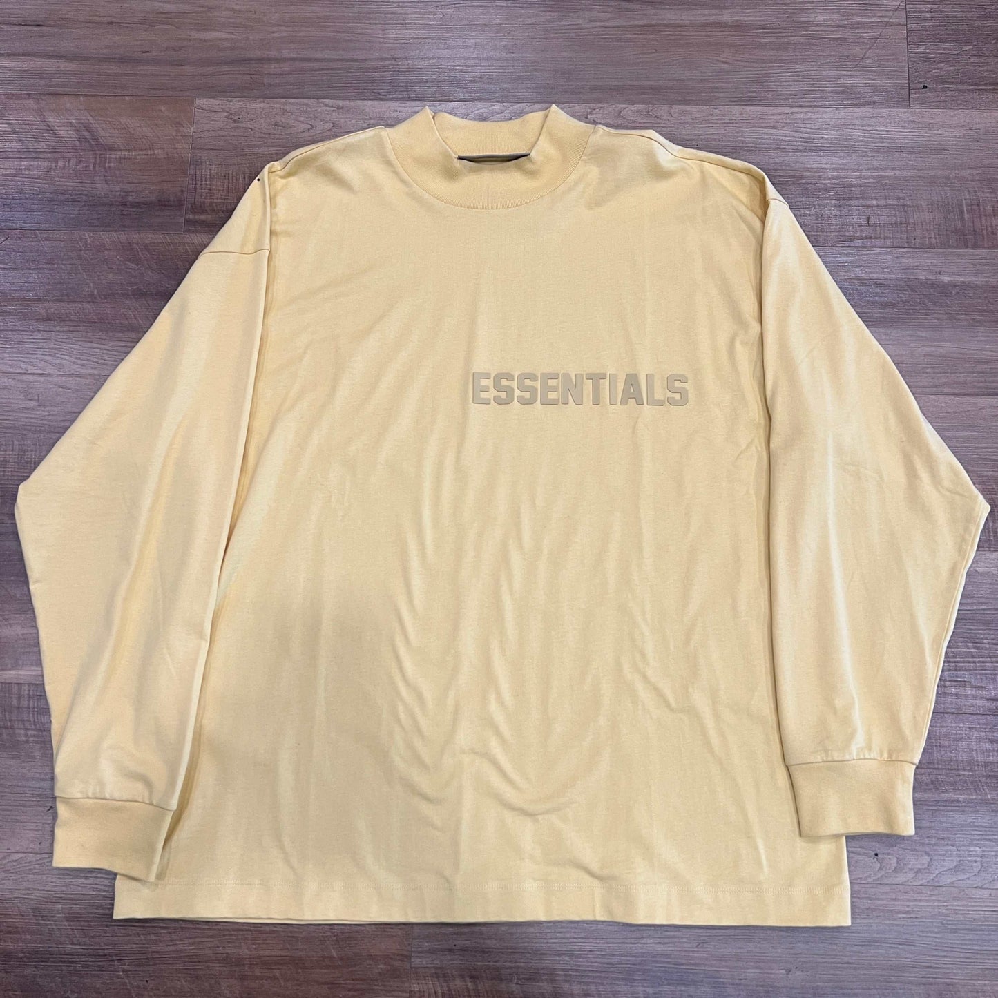 FOG ESSENTIALS yellow long sleeve shirt with logo appliqué, size M, brand new condition.