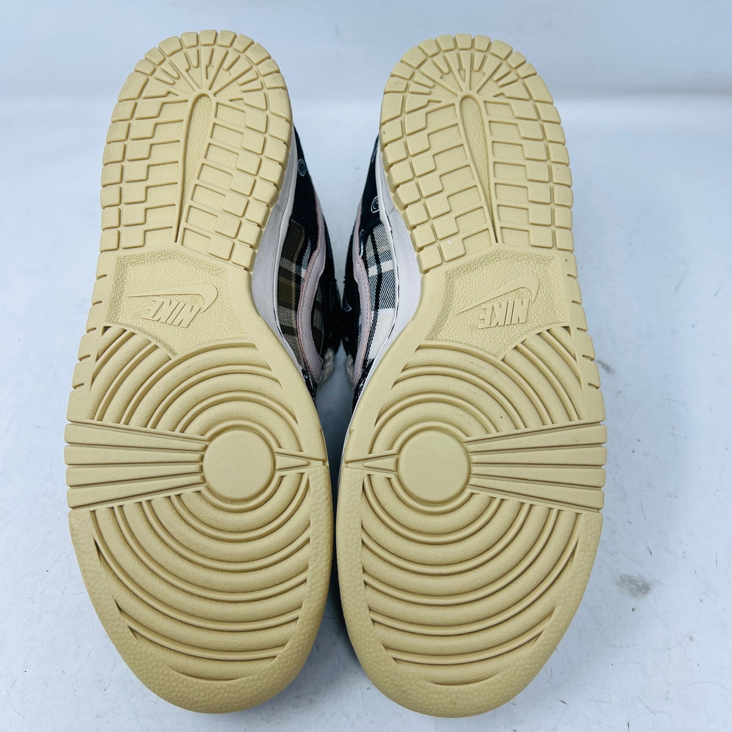 Nike SB Dunk Low Travis Scott (Special Box)