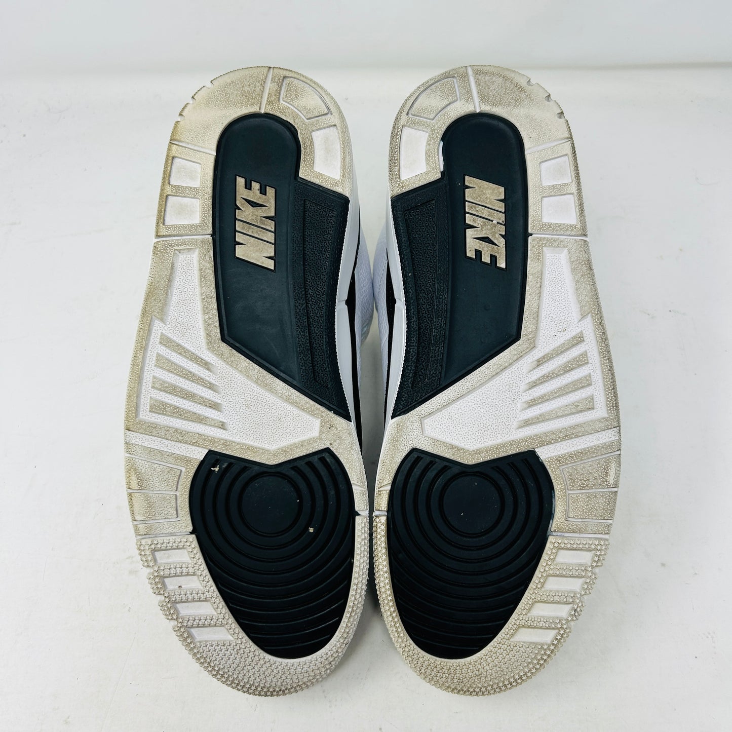 Jordan 3 Retro Fragment