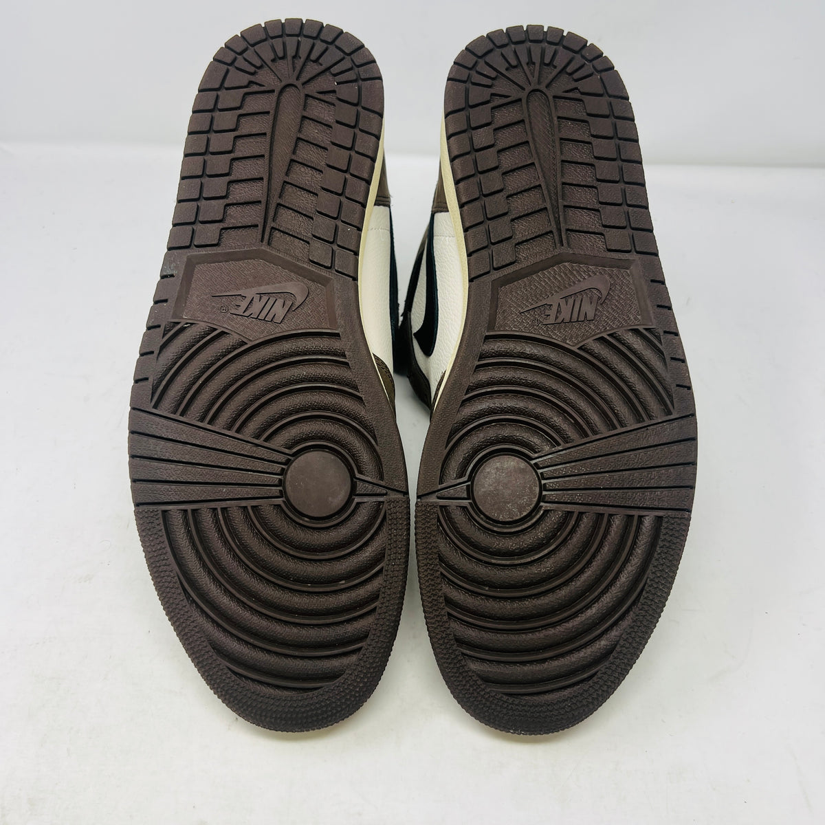 Jordan 1 Retro High OG SP Travis Scott Mocha