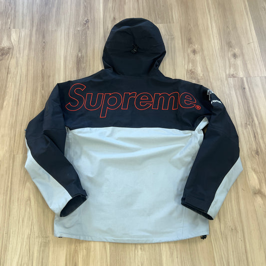 Supreme The North Face Taped Seam Shell Jacket Grey