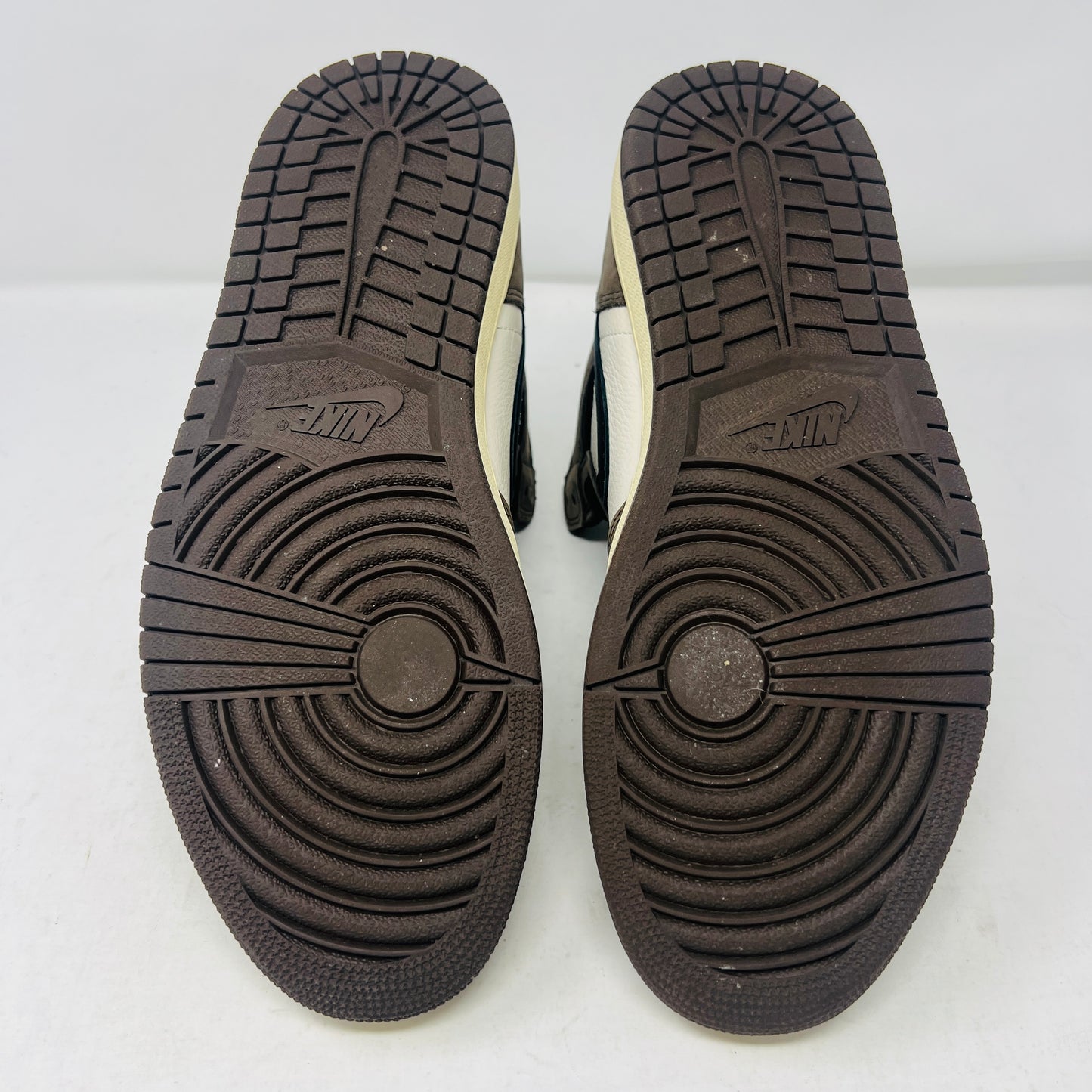 Jordan 1 Retro High OG SP Travis Scott Mocha