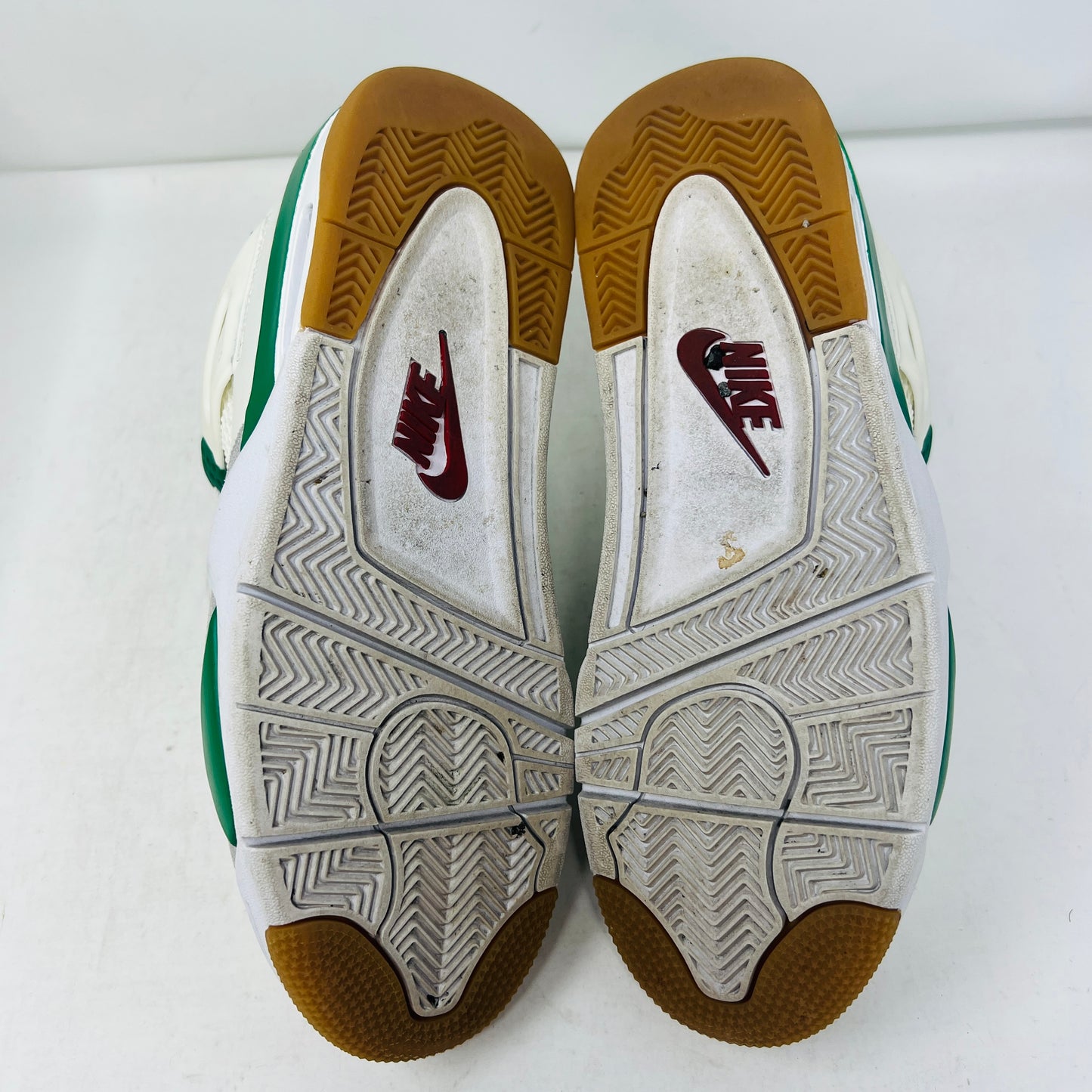 Jordan 4 Retro SB Pine Green