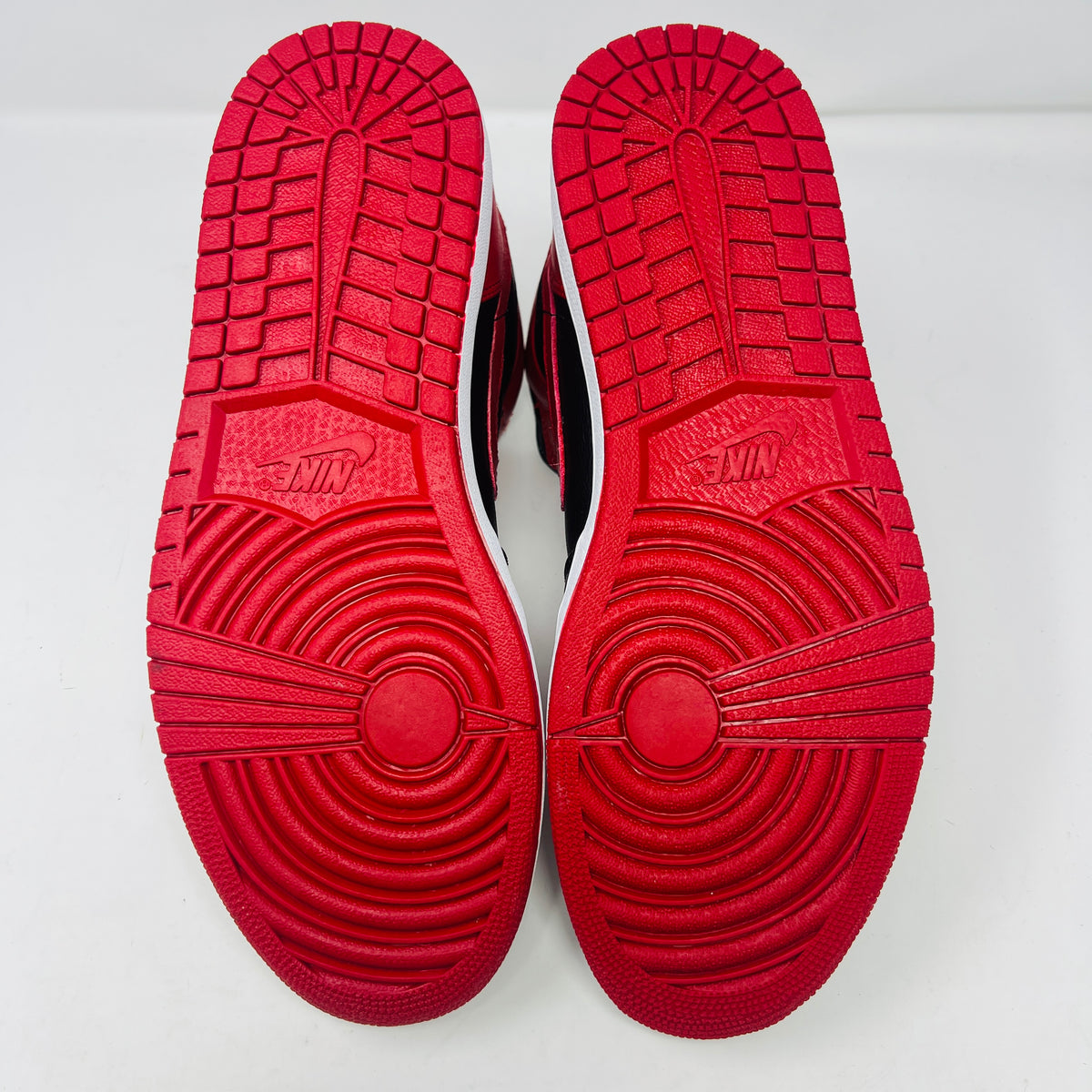 Jordan 1 Retro Banned