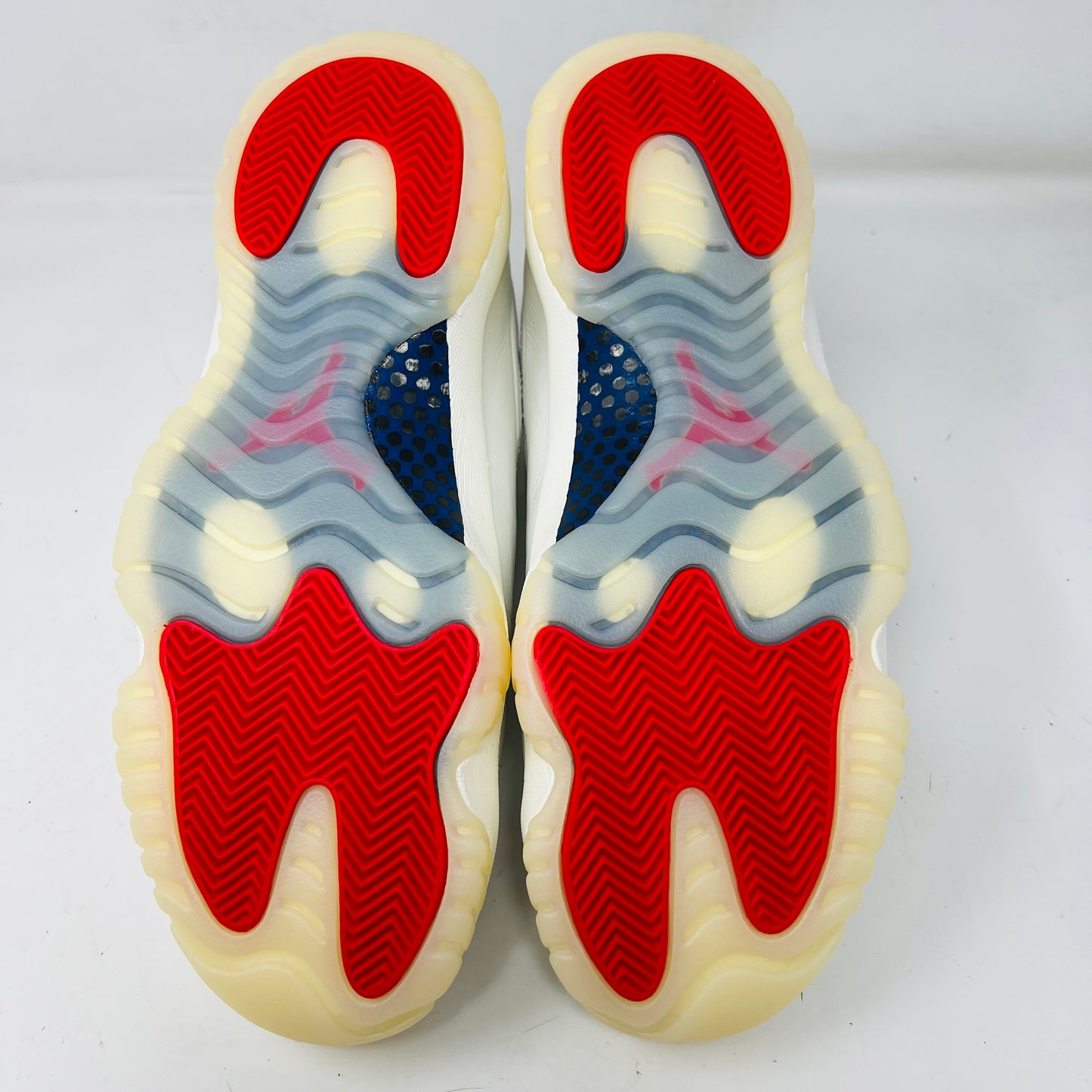 Jordan 11 Retro 285