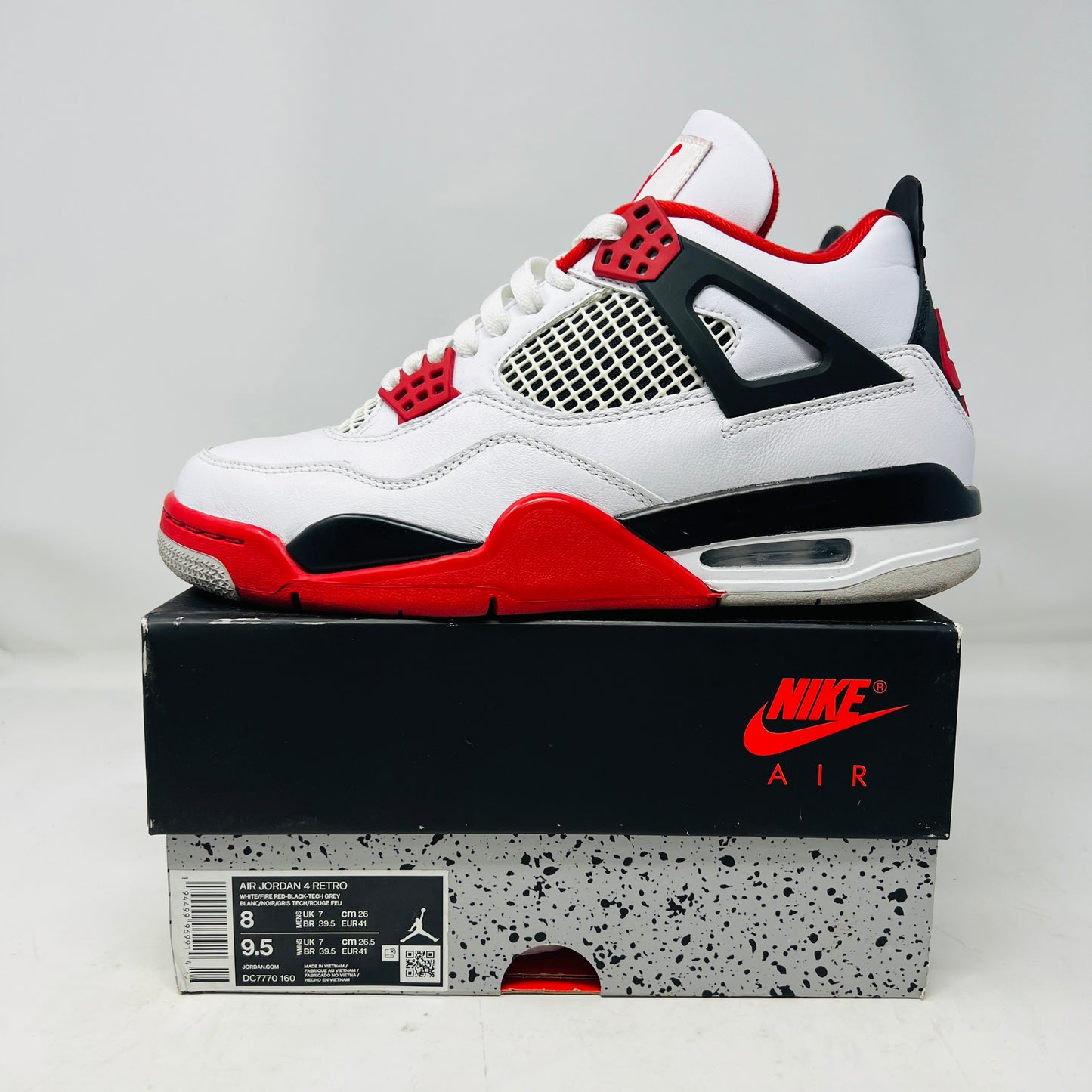 Jordan 4 Retro Fire Red (2020)