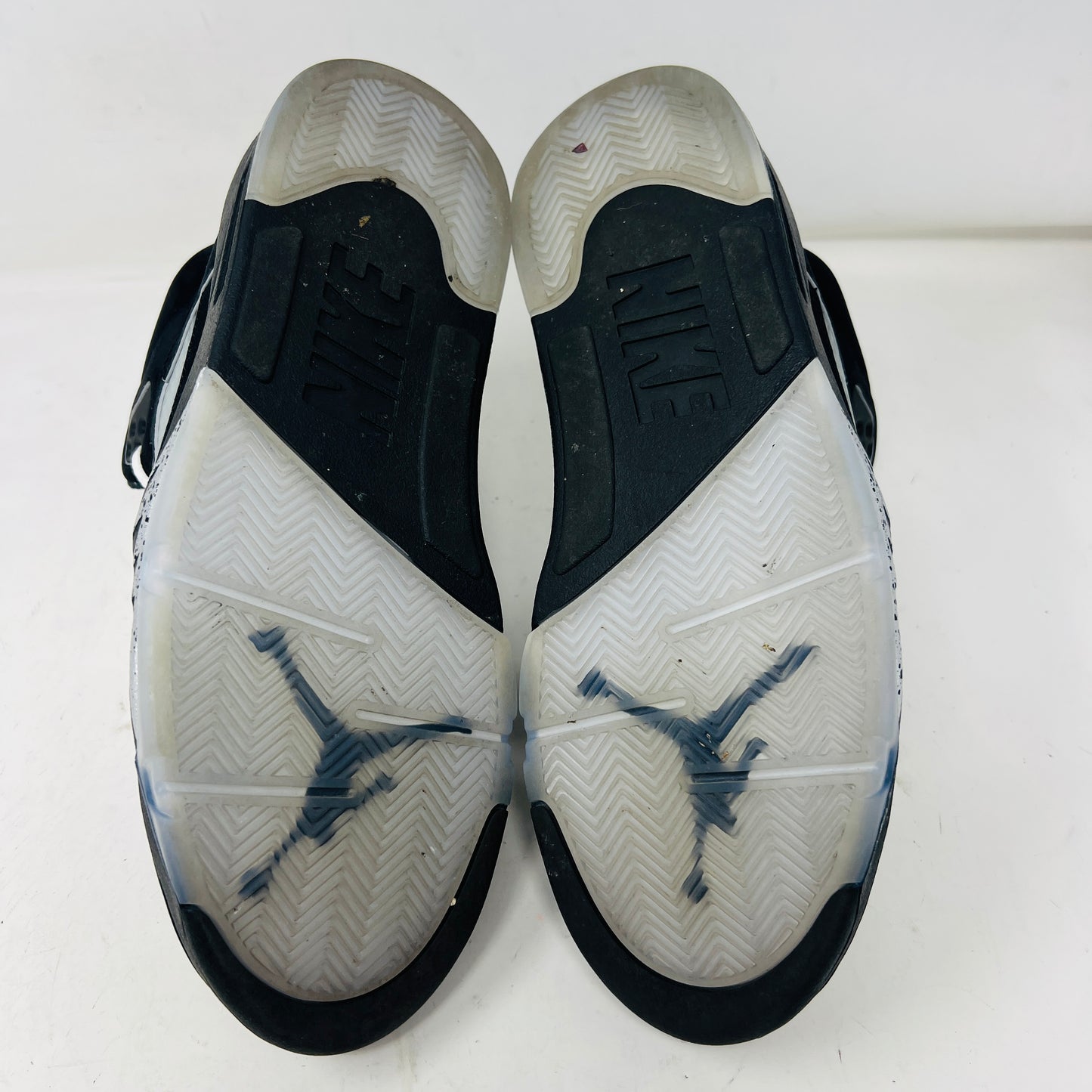 Jordan 5 Retro OG Black Metallic Reimagined