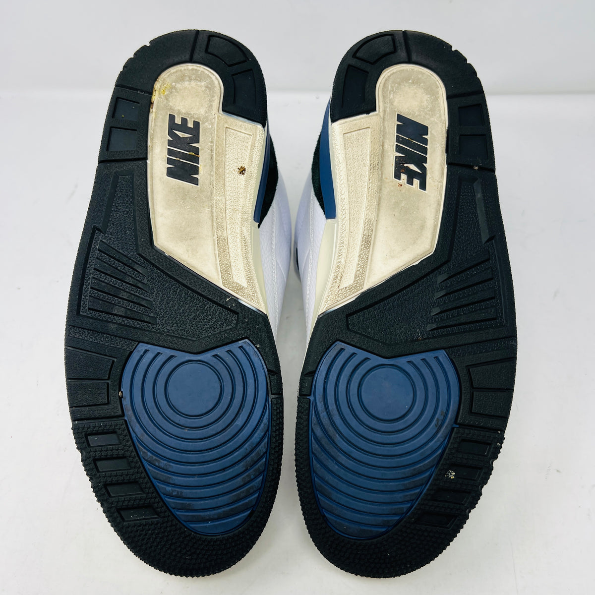 Jordan 3 Retro OG SP A Ma Maniére Diffused Blue