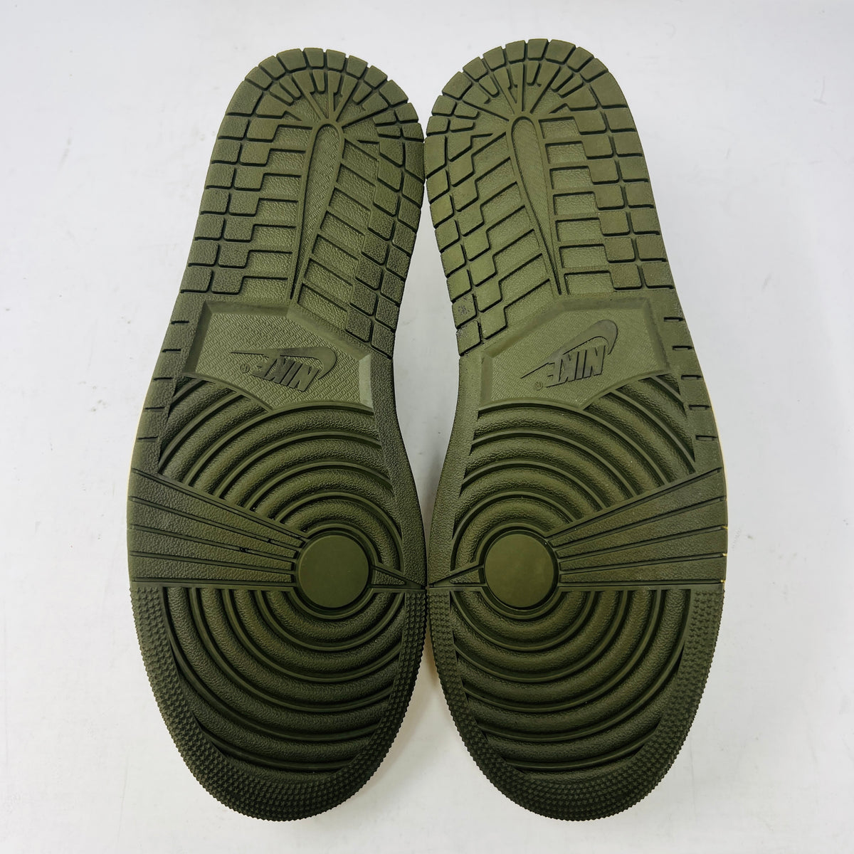 Jordan 1 Retro Low OG SP Travis Scott Olive (Women's)