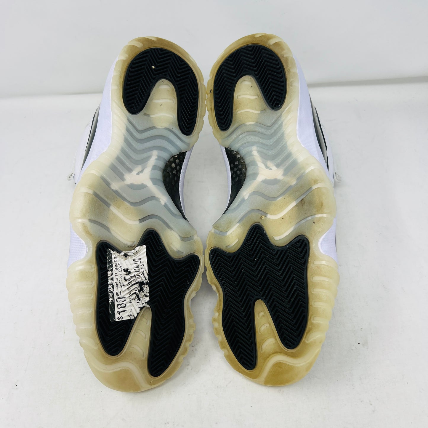 Jordan 11 Retro DMP Gratitude (2023)
