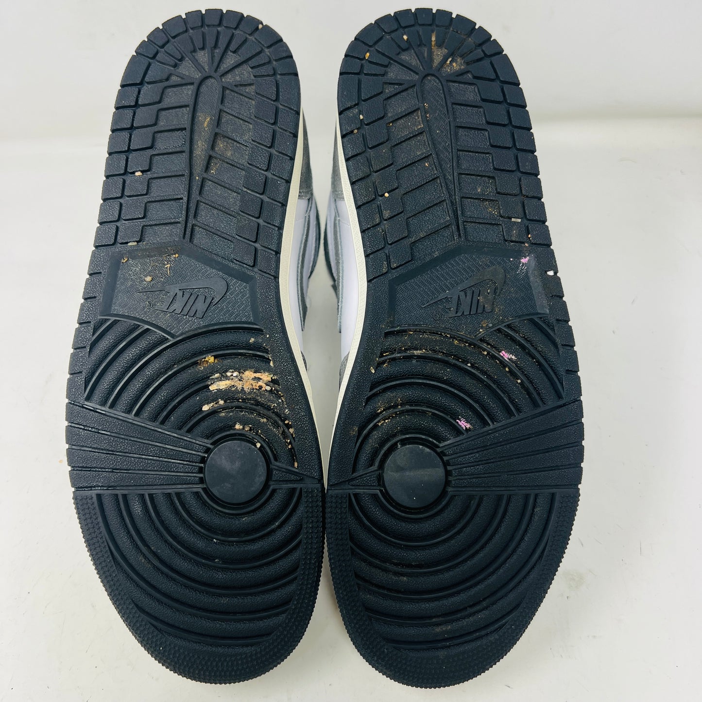 Jordan 1 Retro High OG Washed Black