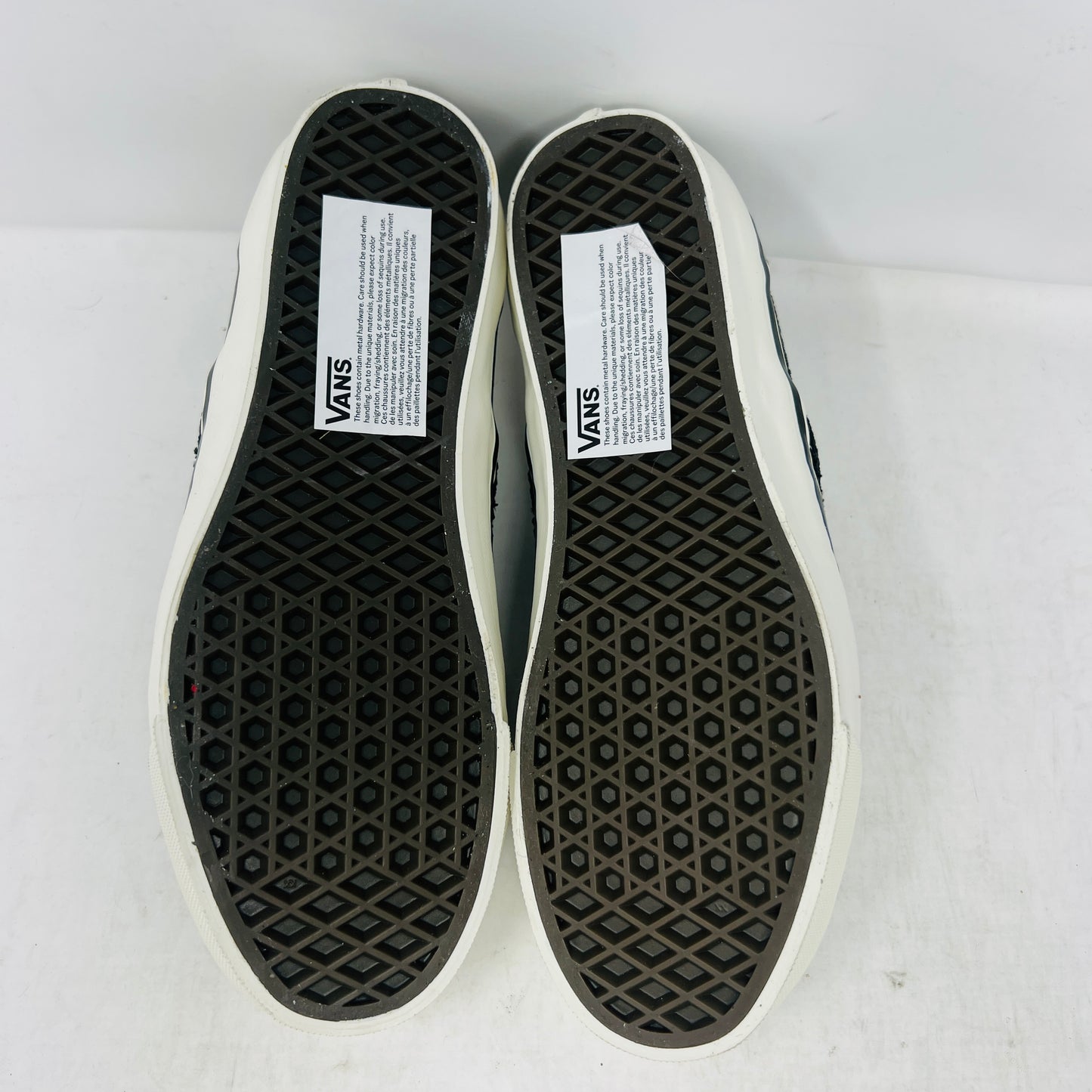 Vans Premium Classic Slip-On Cardigan Black White Sample