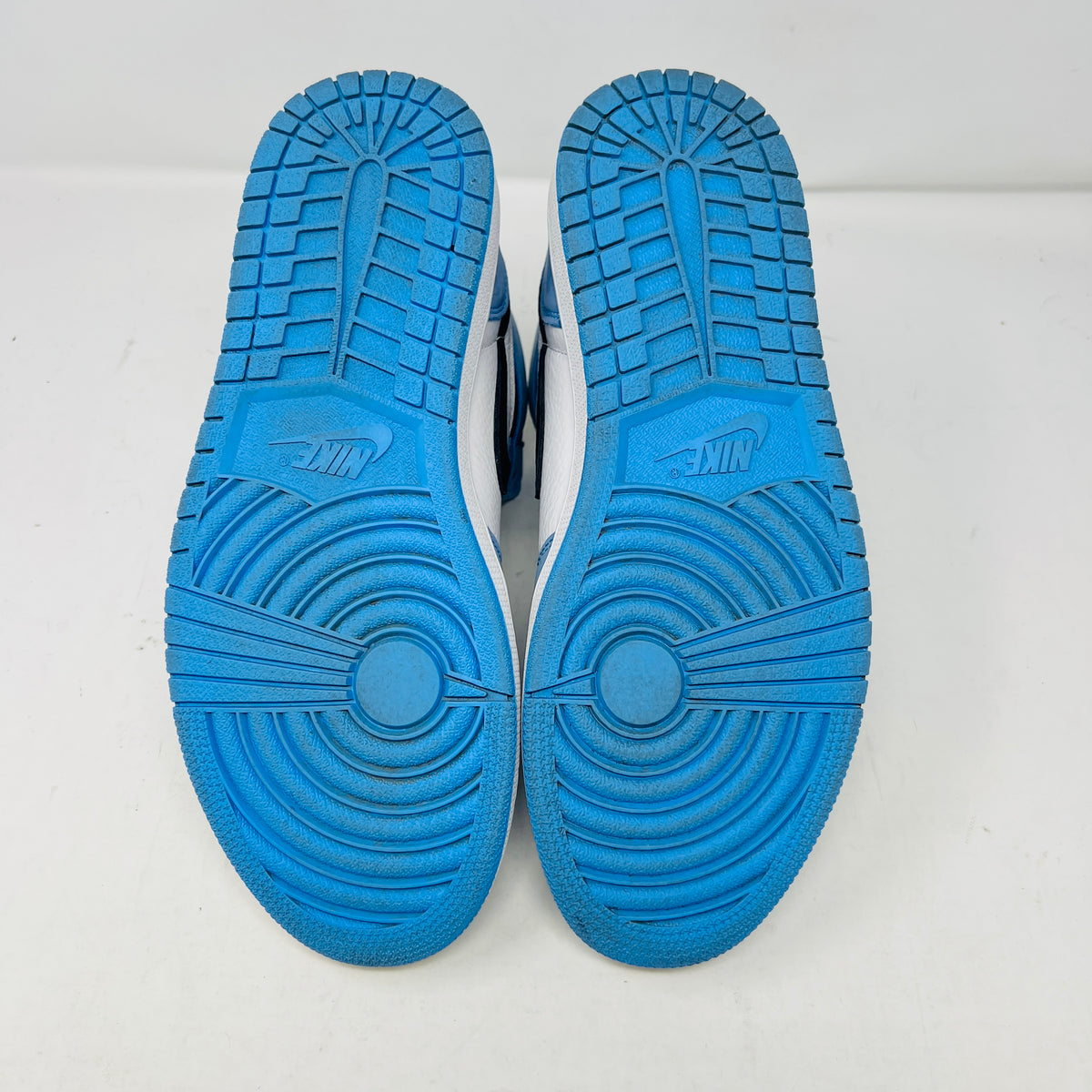 Jordan 1 Retro High OG University Blue