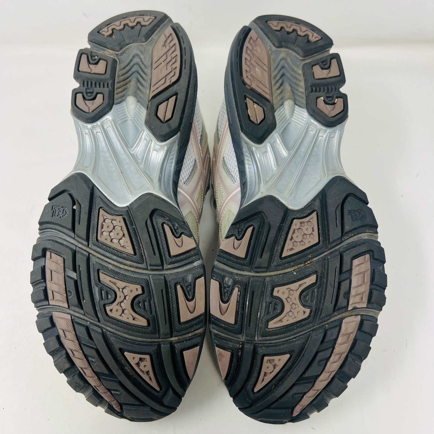 ASICS Gel-Nimbus 10.1 Kith White Morganite