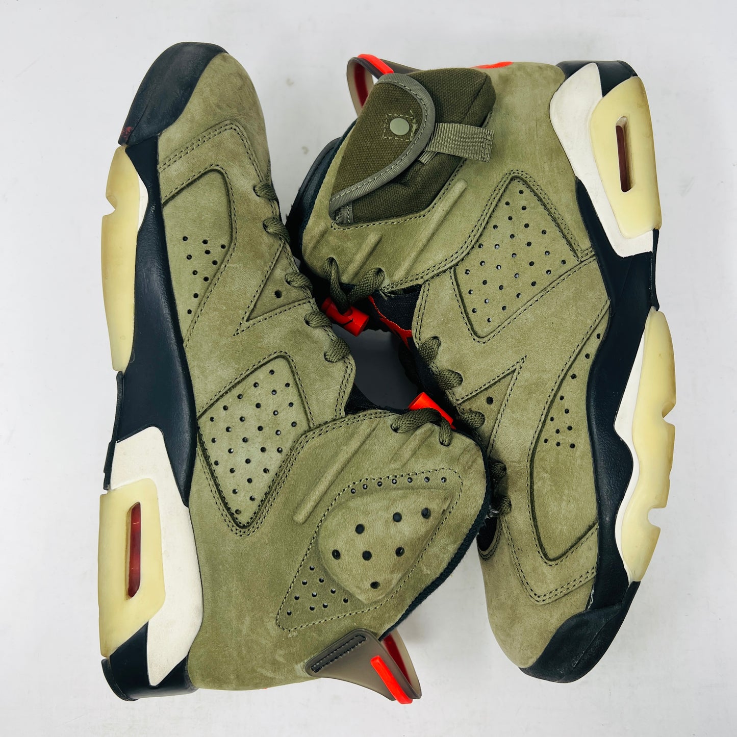 Jordan 6 Retro Travis Scott