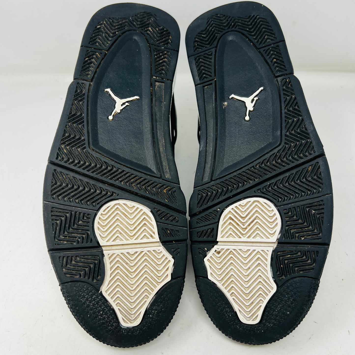 Jordan 4 Retro White Thunder