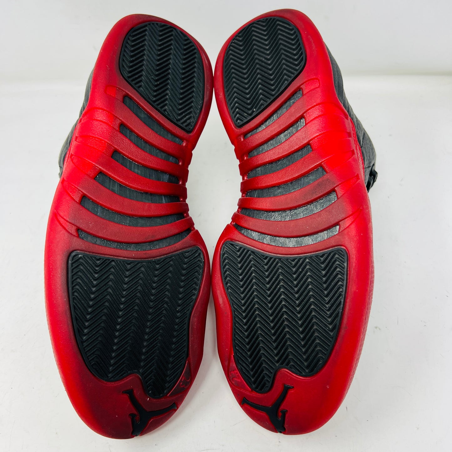 Jordan 12 Retro Flu Game (2016)