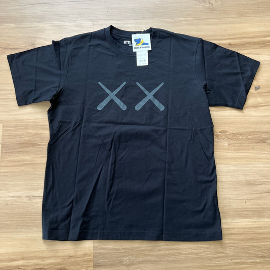 KAWS x Warhol x Uniqlo UT Short Sleeve T-shirt Black