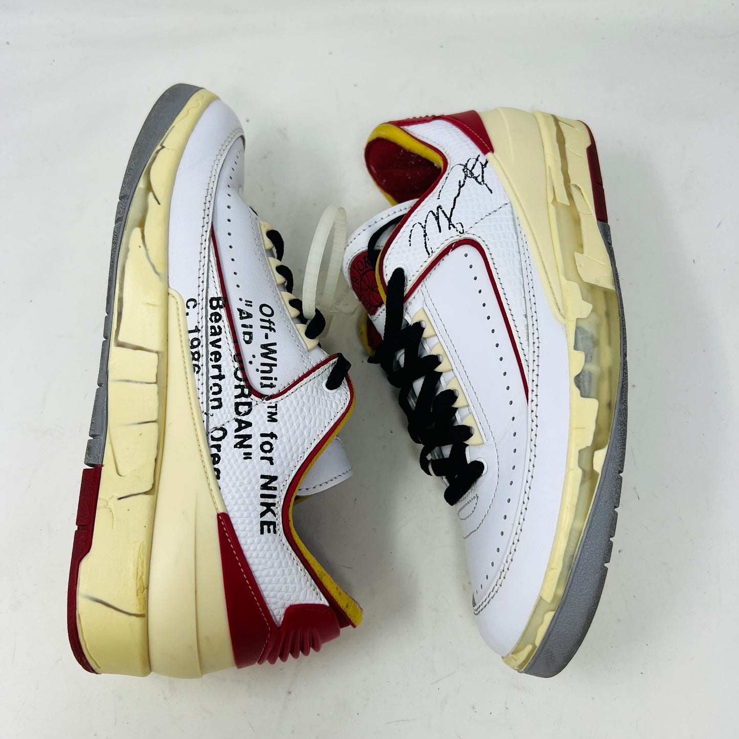 Jordan 2 Retro Low SP Off-White White Red