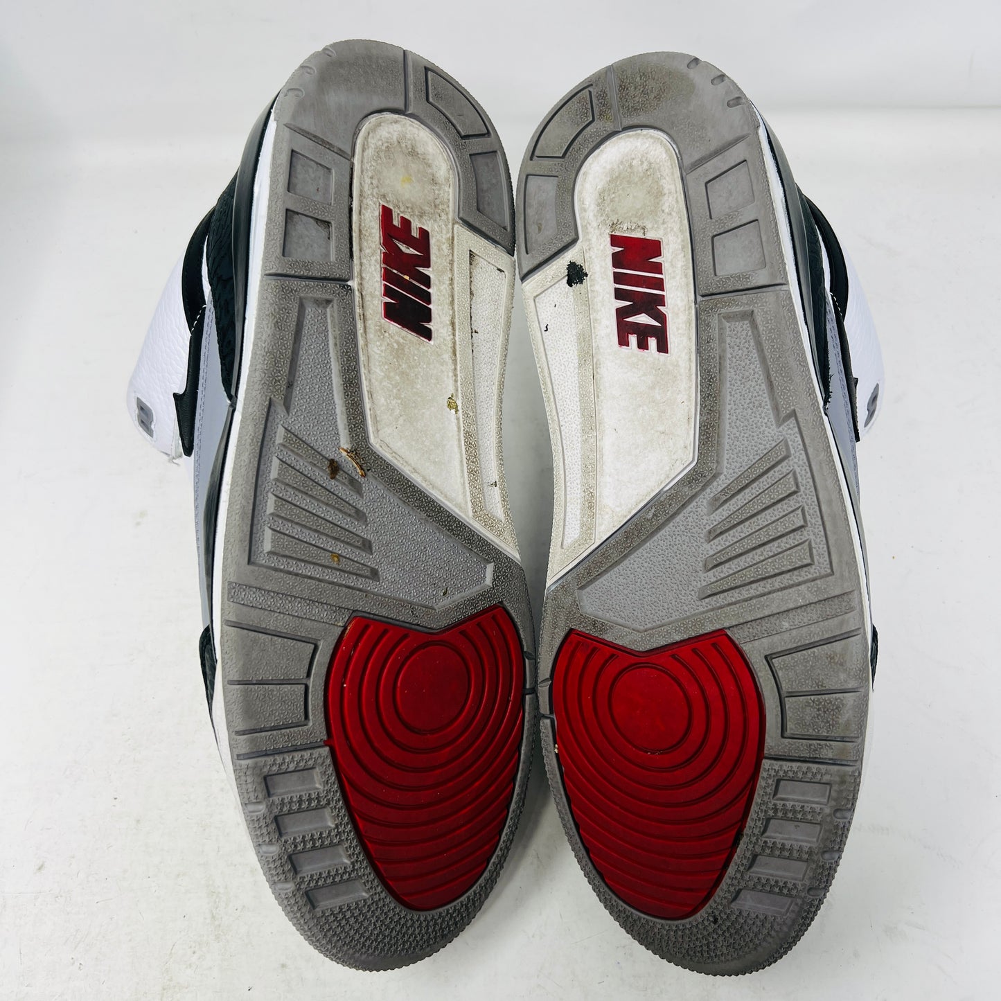 Jordan 3 Retro Tinker Hatfield