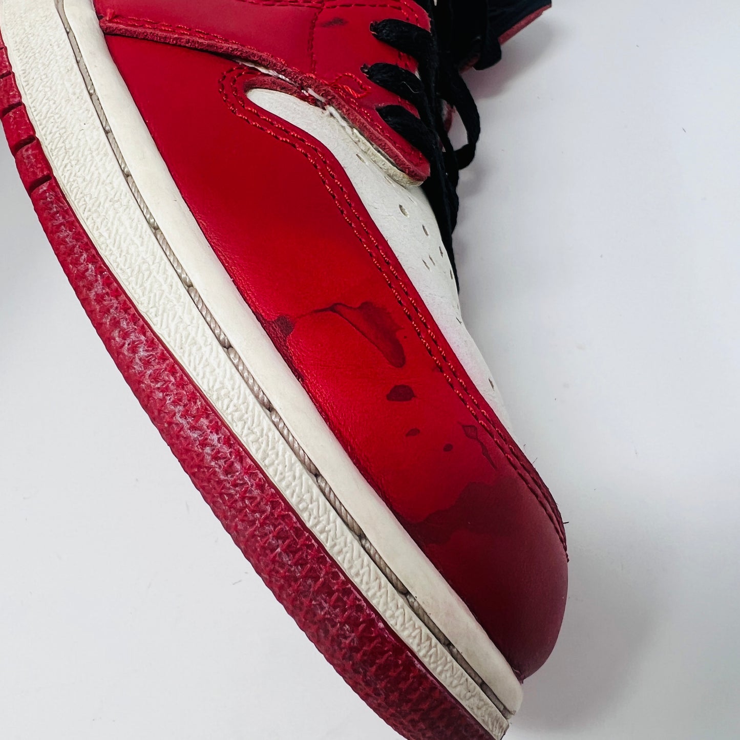 Jordan 1 Retro High OG Chicago Lost and Found