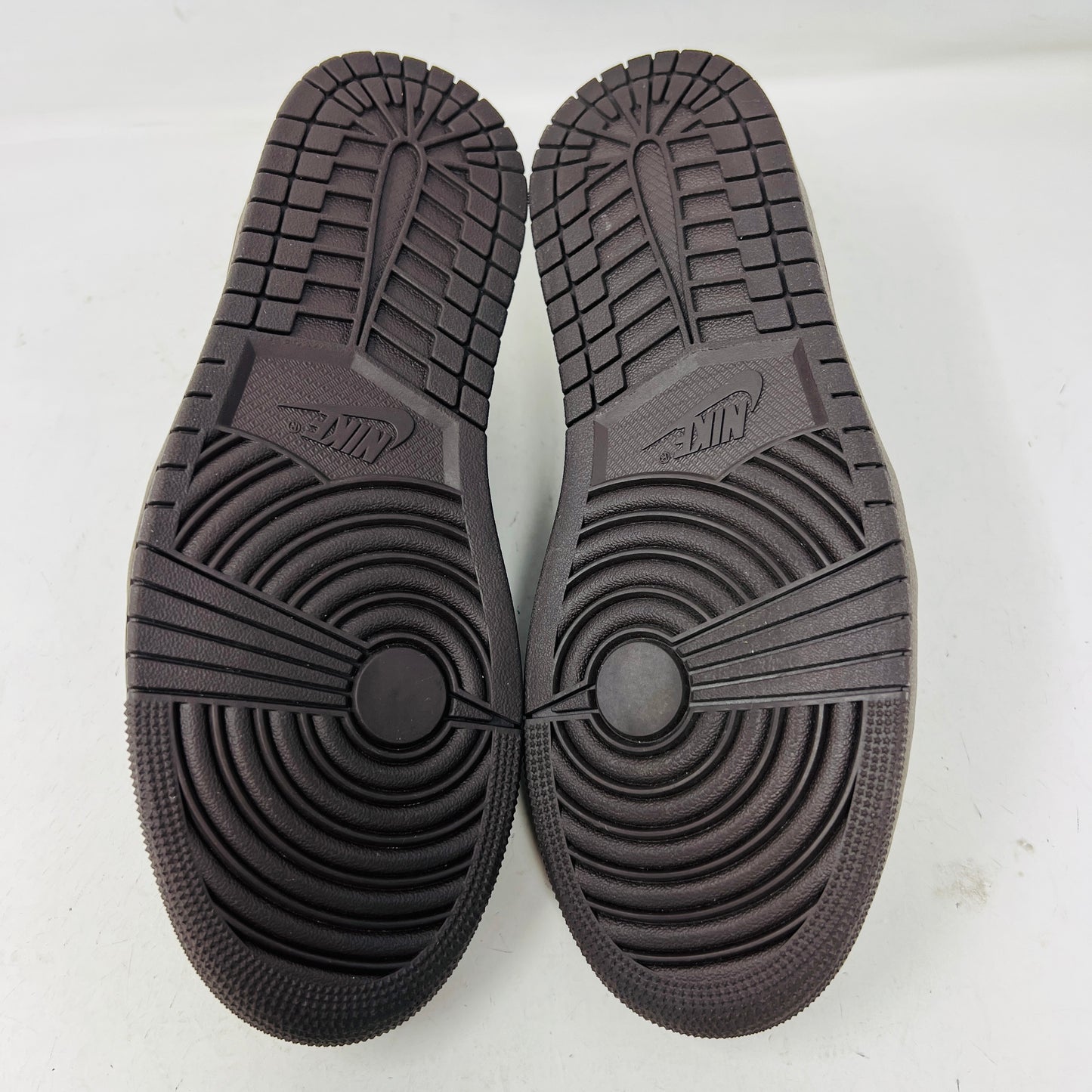 Jordan 1 Retro Low OG SP Travis Scott Velvet Brown