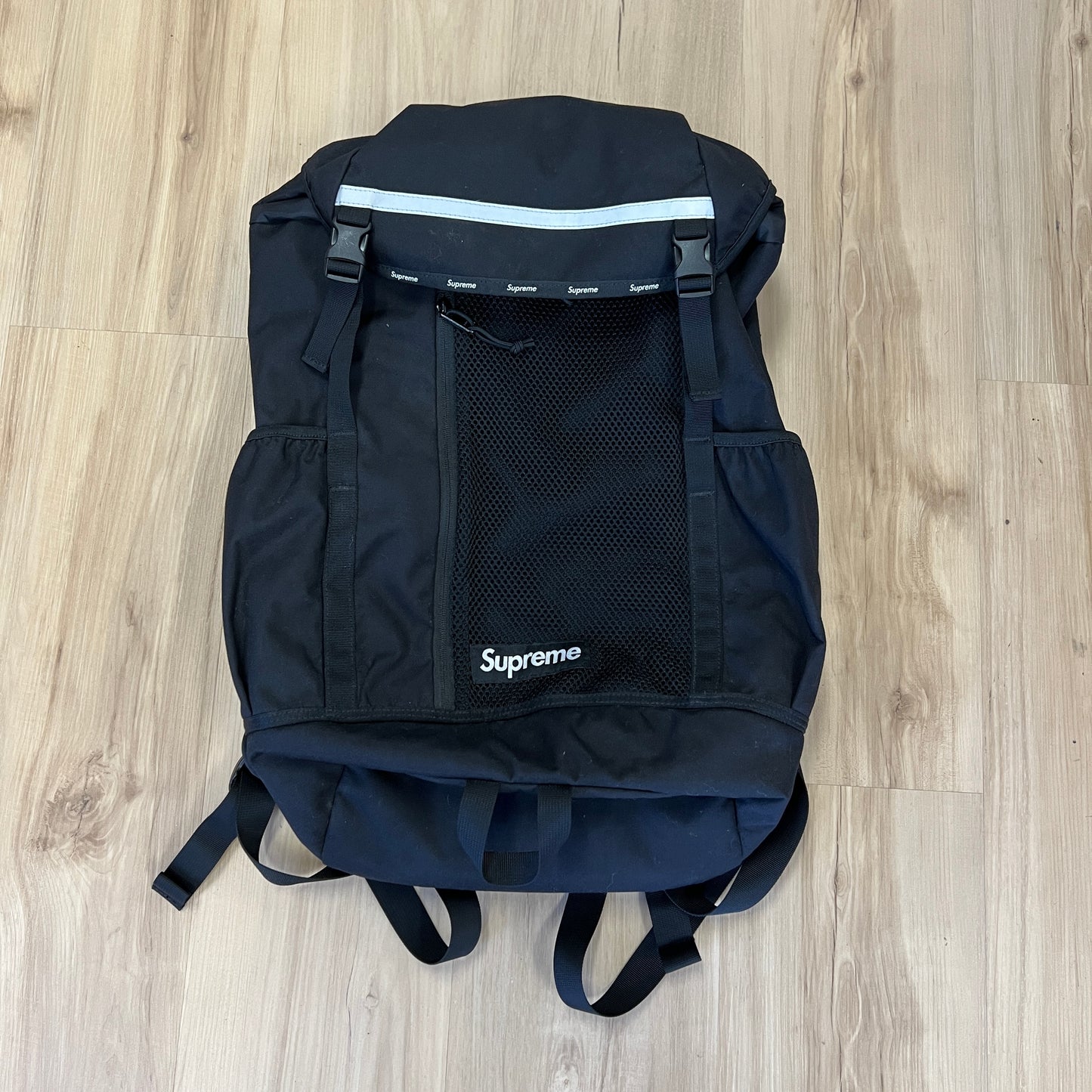 Supreme Logo Backpack (FW24) Black