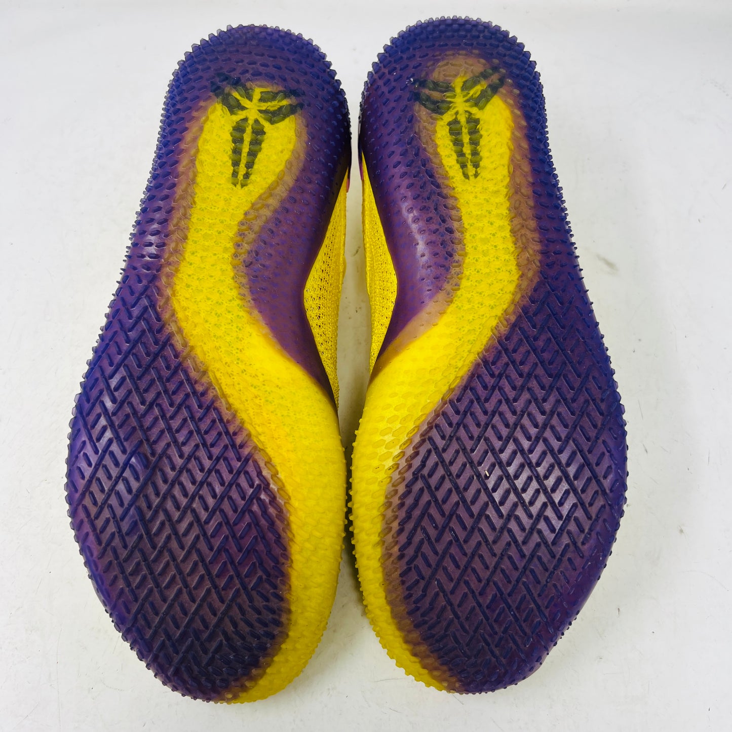 Nike Kobe NXT 360 Yellow Strike