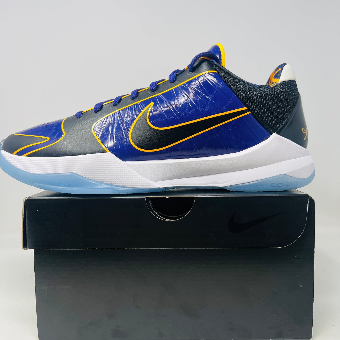 Nike Kobe 5 Protro Lakers 2020 sneaker, brand new with good box condition.