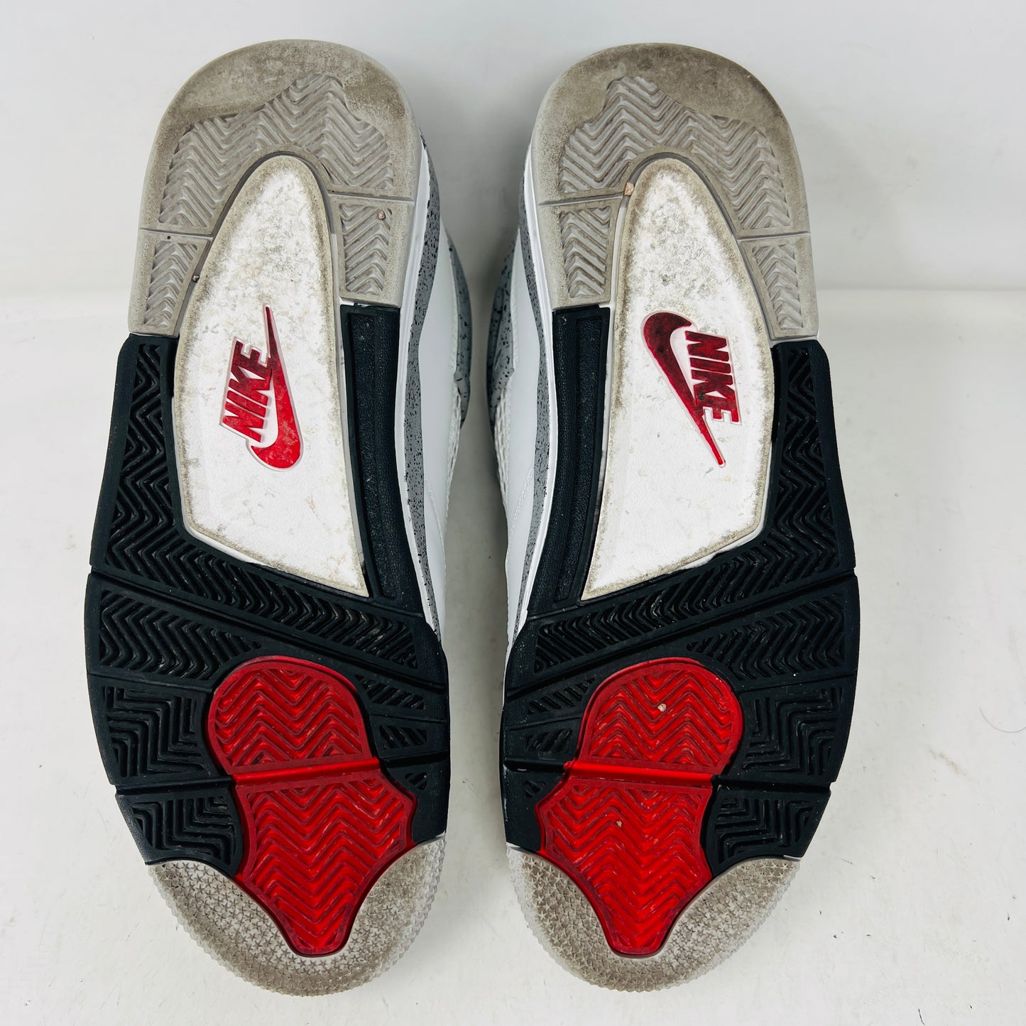 Jordan 4 Retro White Cement (2025)