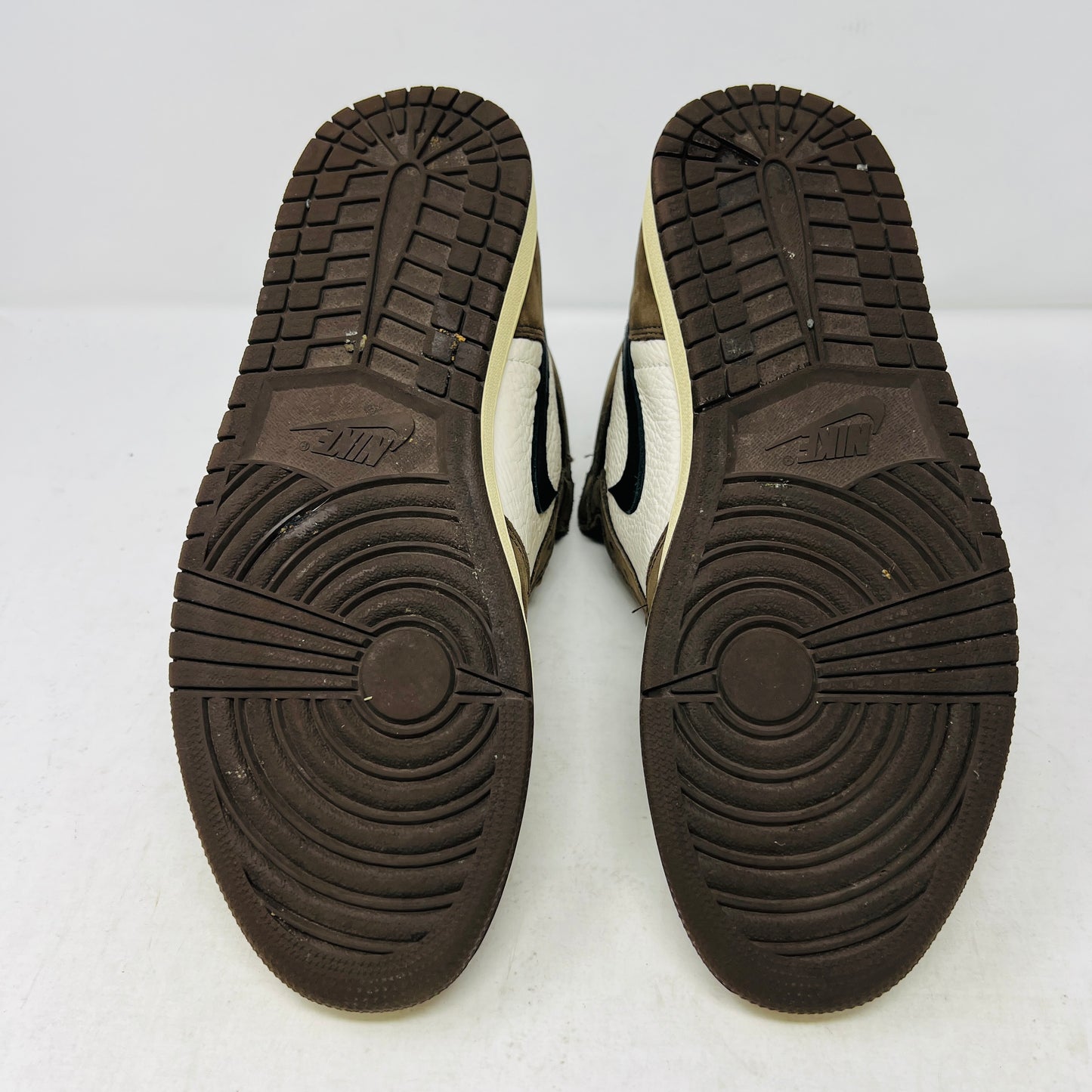 Jordan 1 Retro High OG SP Travis Scott Mocha