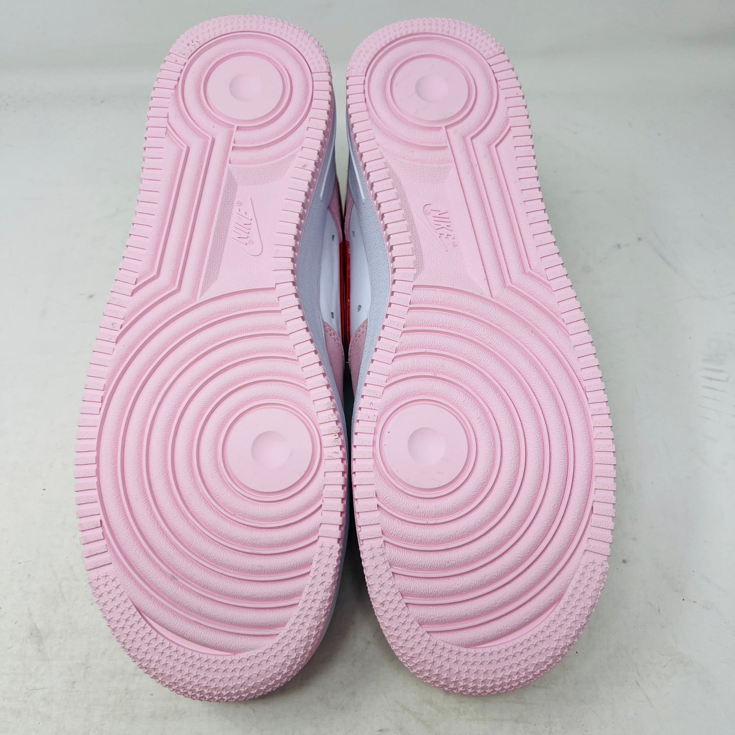 Nike Air Force 1 Low '07 QS Valentine's Day Love Letter