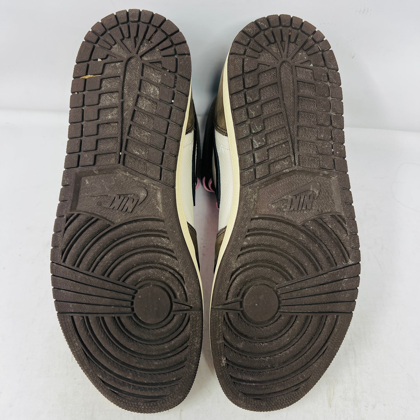 Jordan 1 Retro High OG SP Travis Scott Mocha