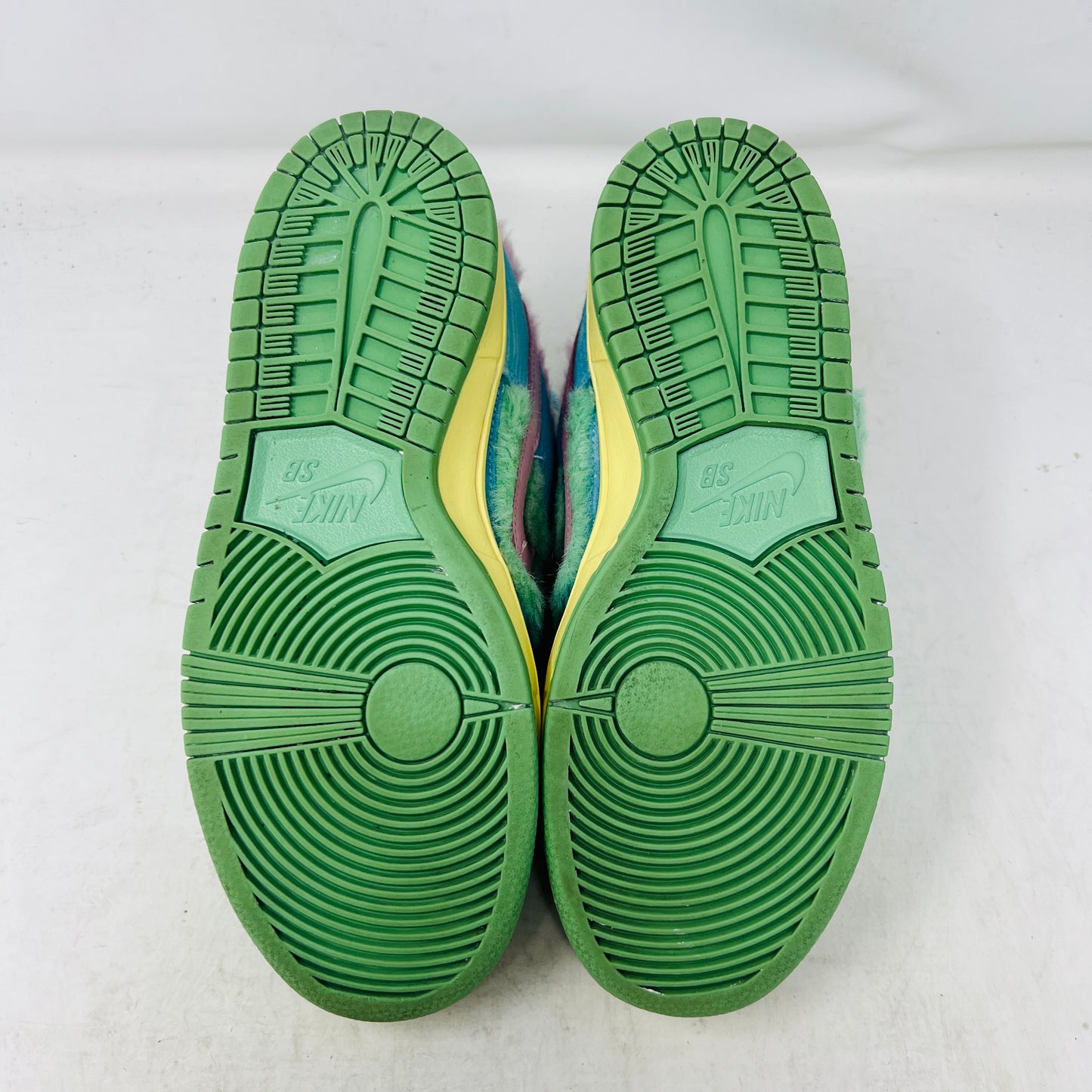 Nike SB Dunk Low Verdy Visty