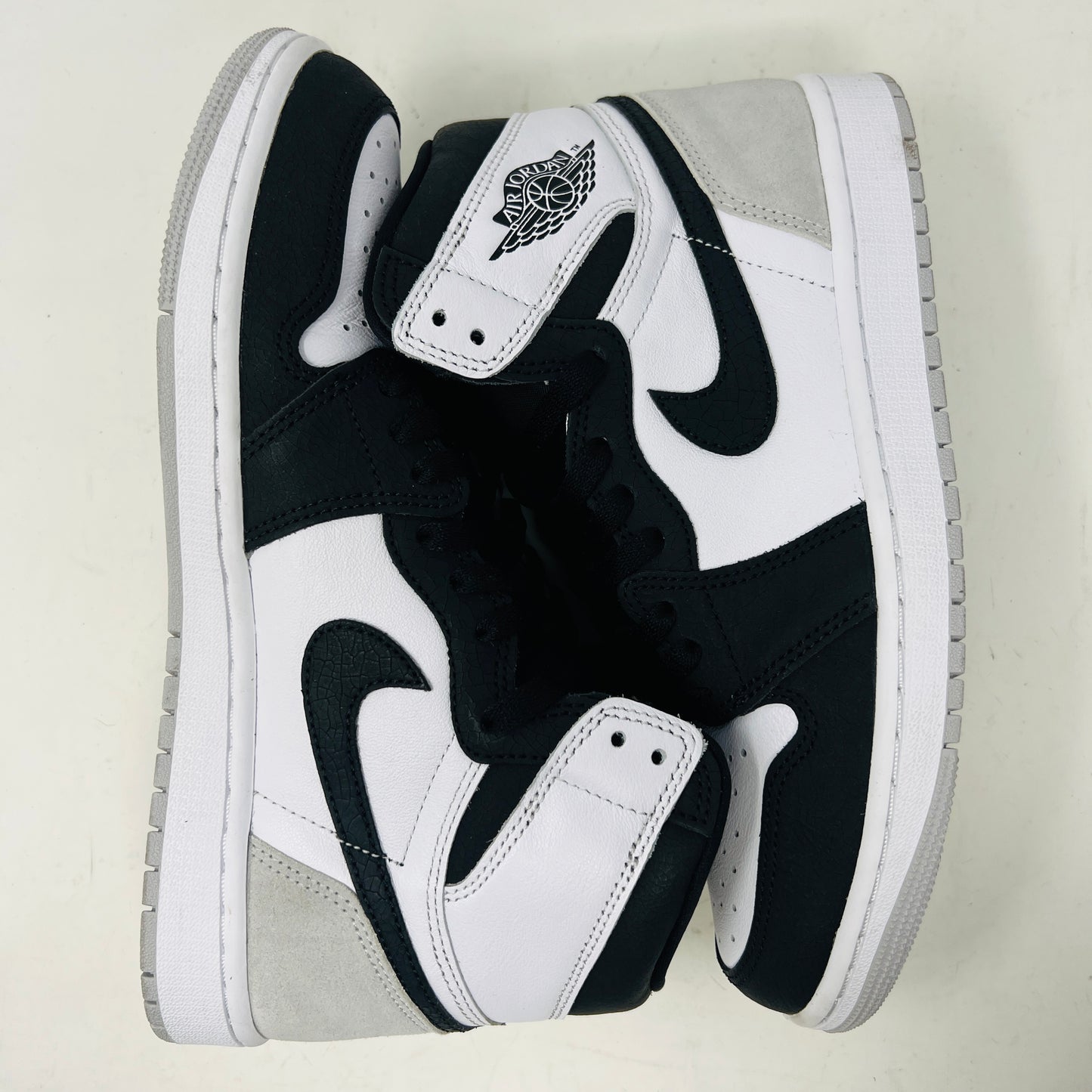 Jordan 1 Retro High OG Bleached Coral