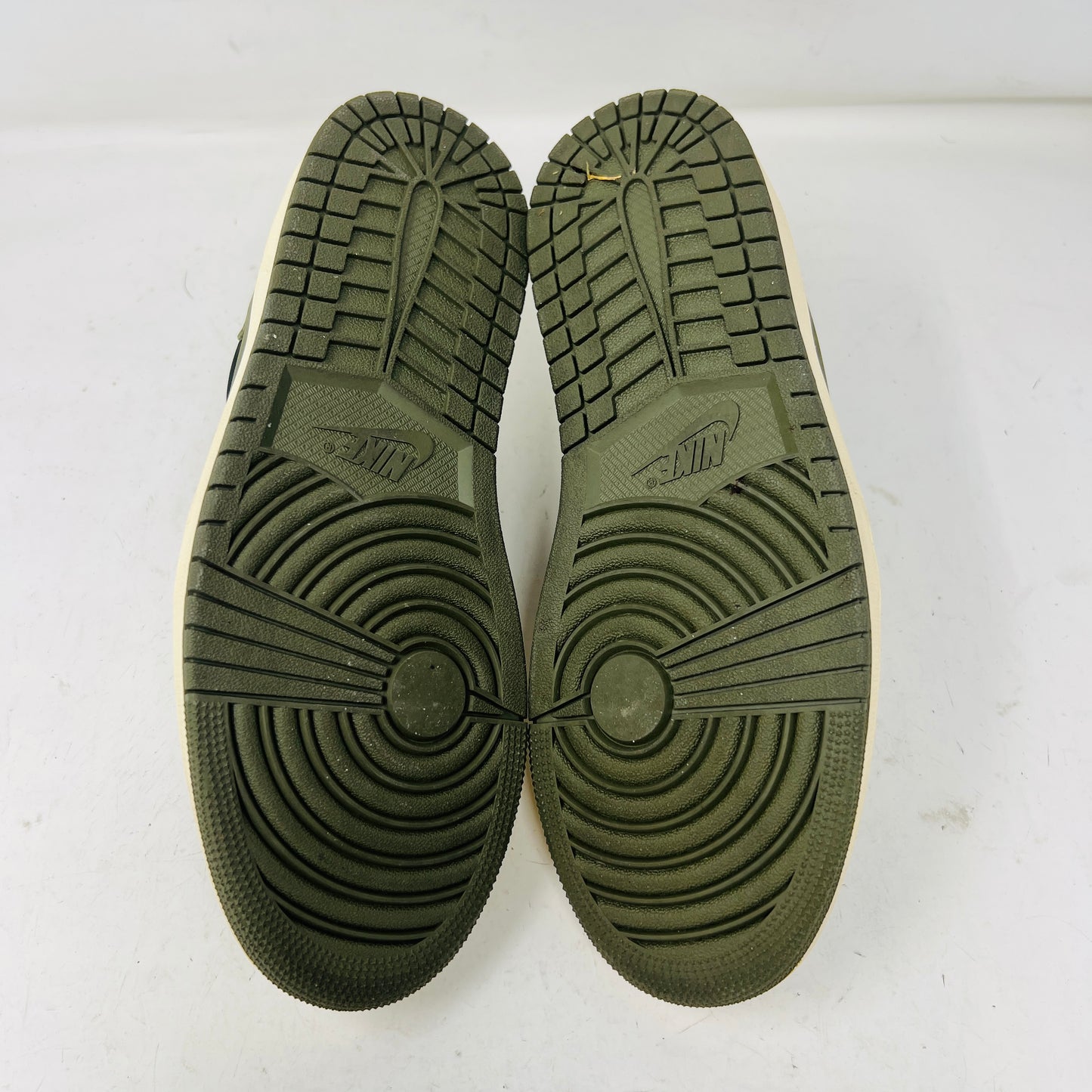Jordan 1 Retro Low OG SP Travis Scott Olive (Women's)