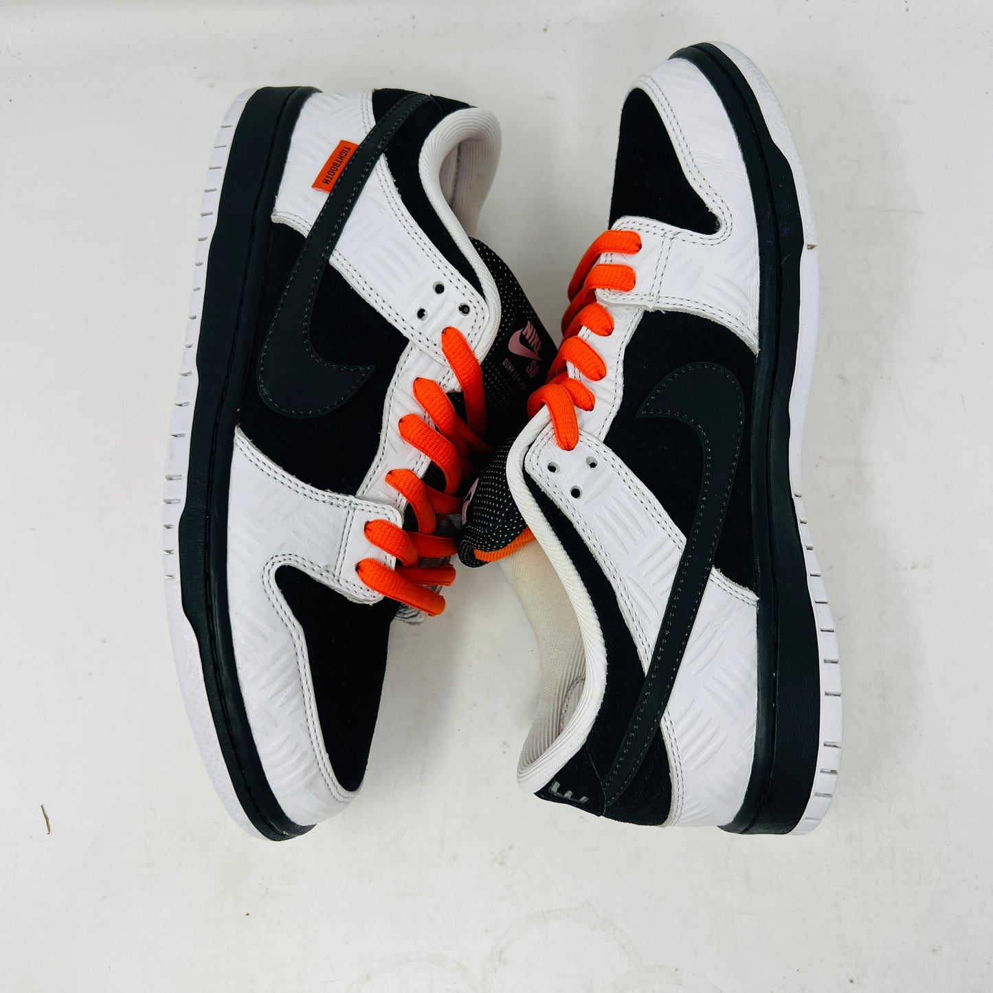Nike SB Dunk Low TIGHTBOOTH