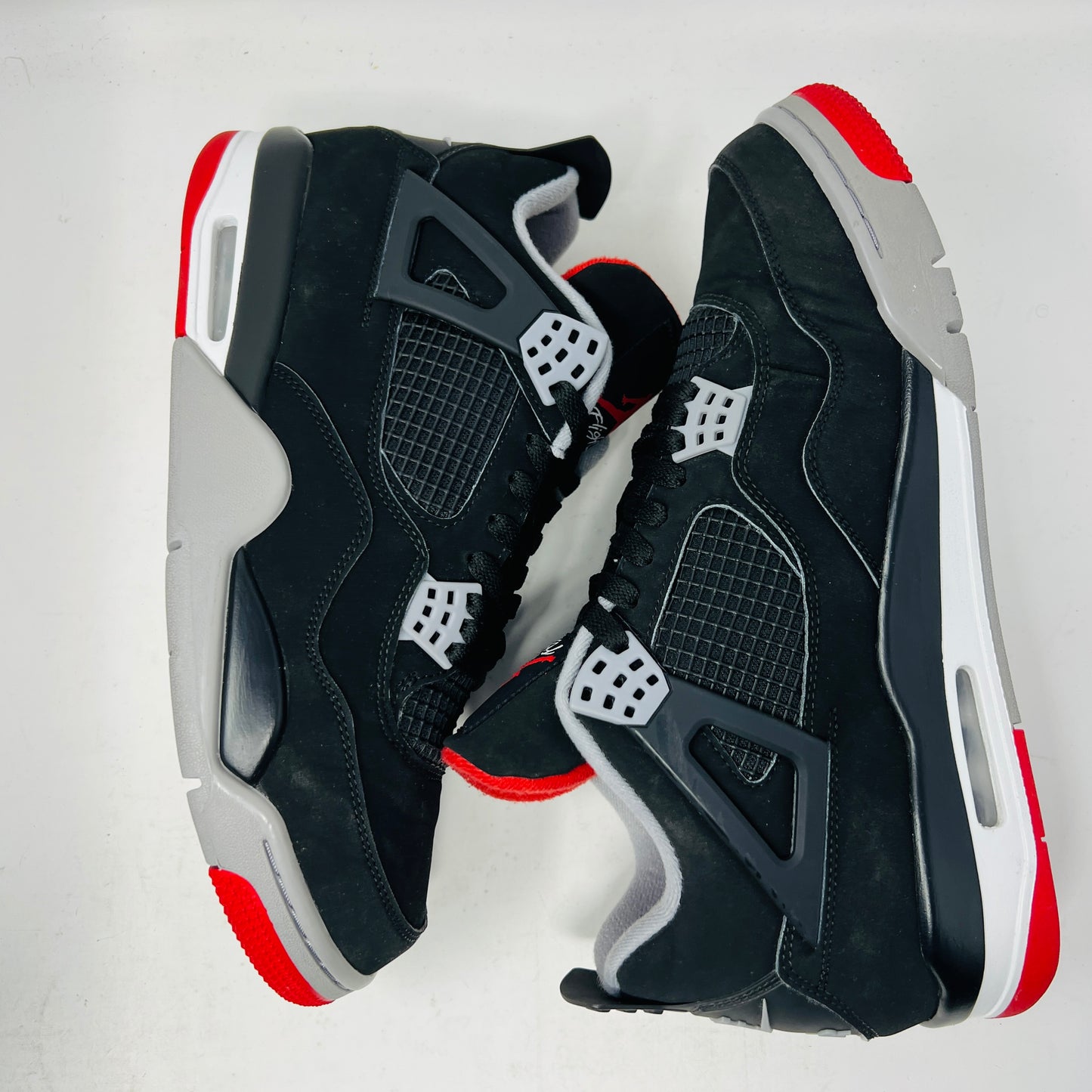 Jordan 4 Retro Bred (2019)