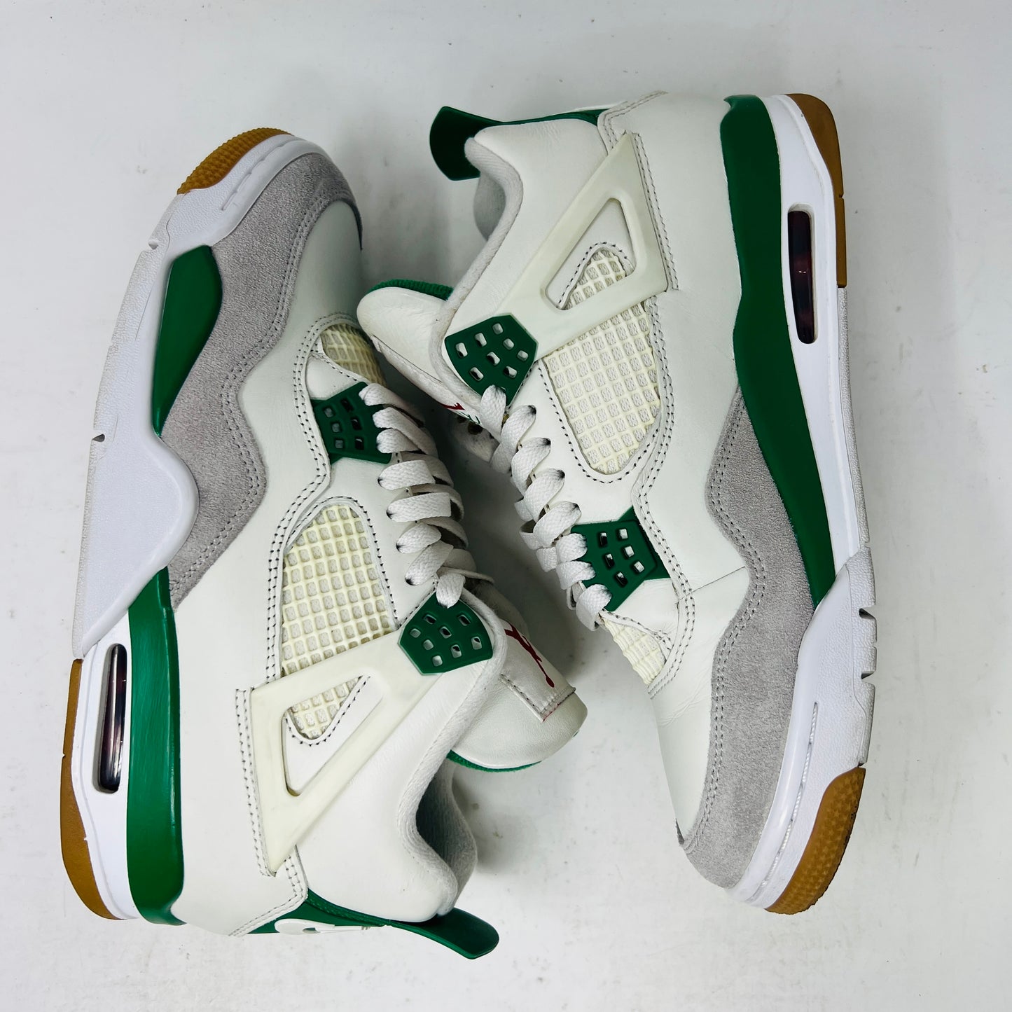 Jordan 4 Retro SB Pine Green