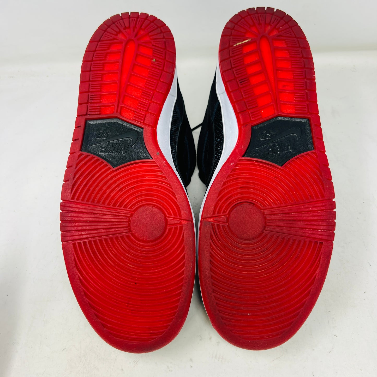 Nike SB Dunk Low Snake Eyes