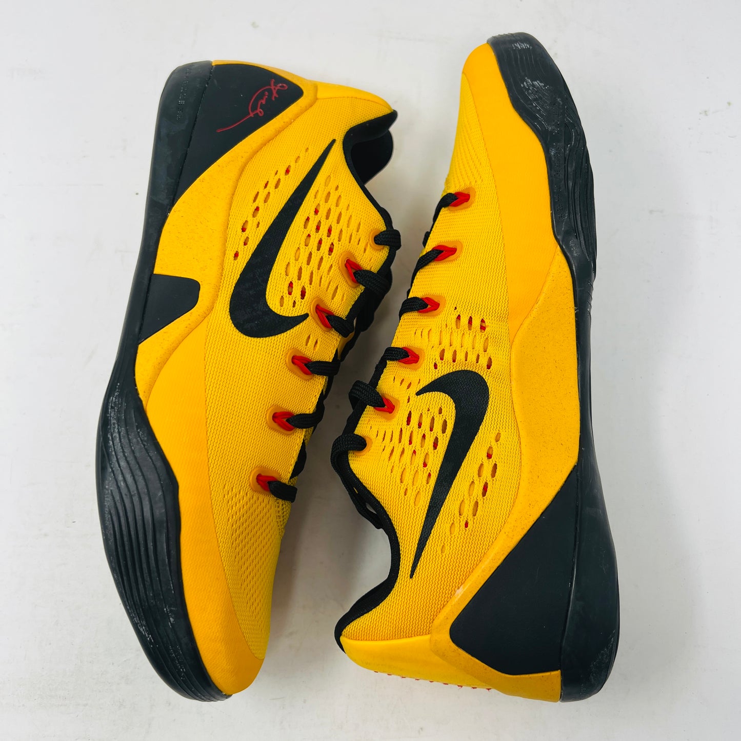 Nike Kobe 9 EM Low Bruce Lee