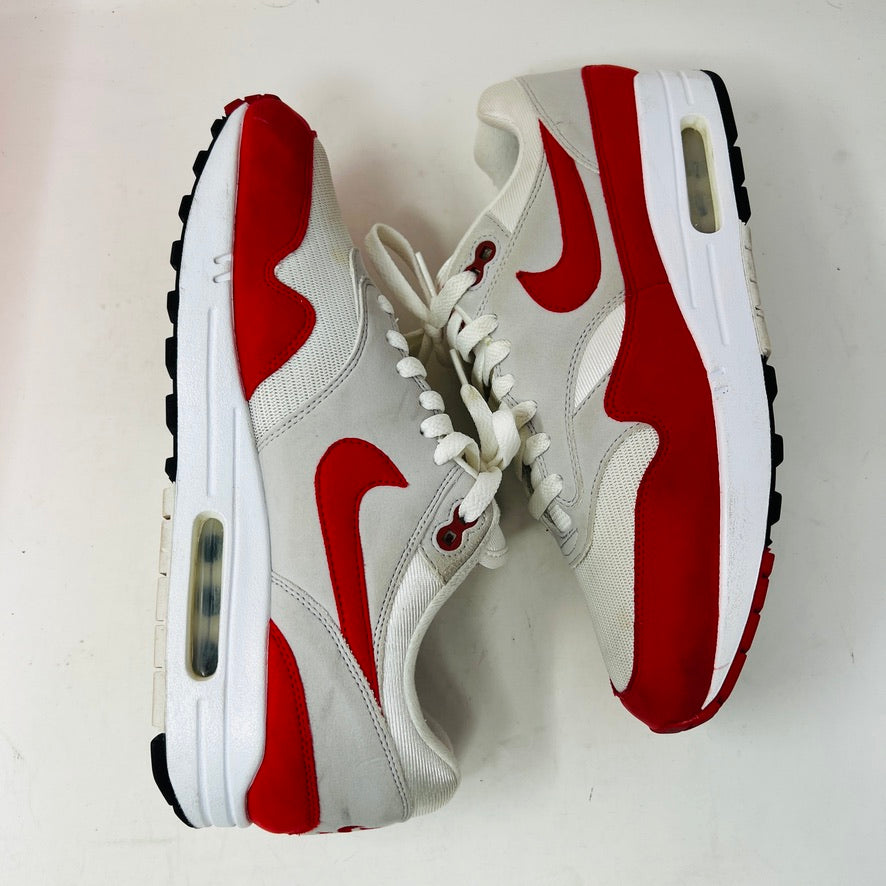 Nike Air Max 1 Anniversary Red sneakers in white and red, 2018 restock, 8.5/10 condition, on original box.