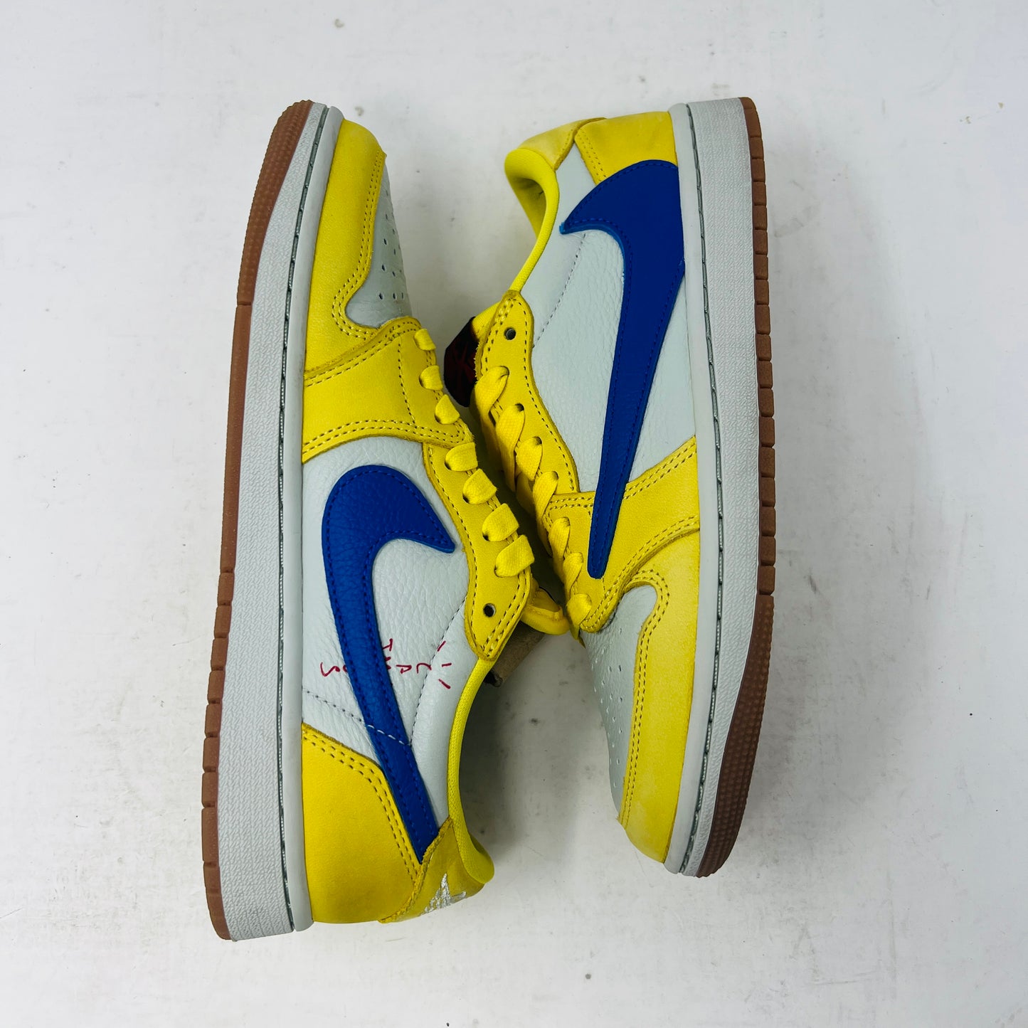 Jordan 1 Retro Low OG SP Travis Scott Canary (Women's)
