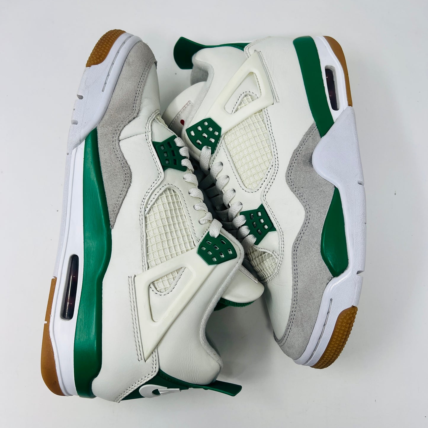 Jordan 4 Retro SB Pine Green