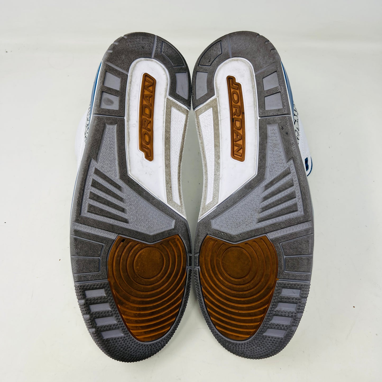 Jordan 3 Retro Wizards