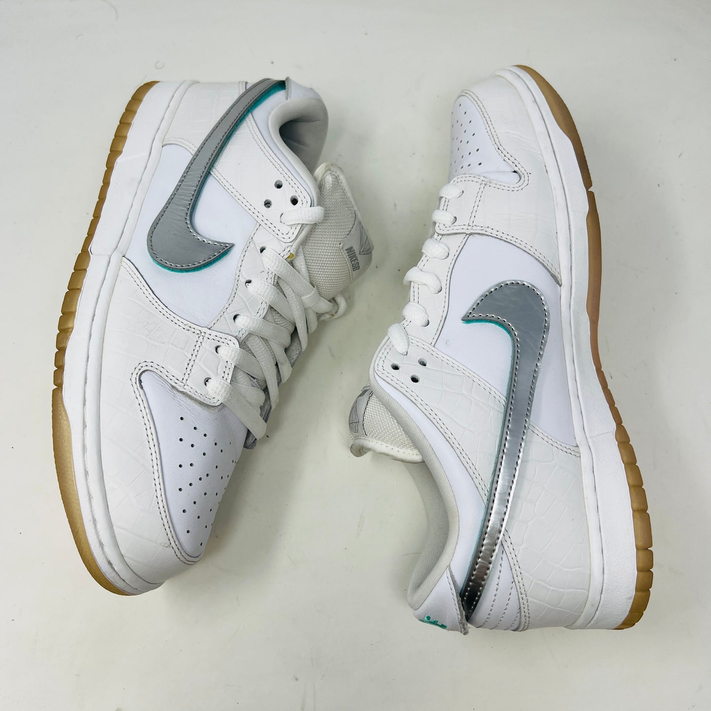 Nike SB Dunk Low Diamond Supply Co. White Diamond
